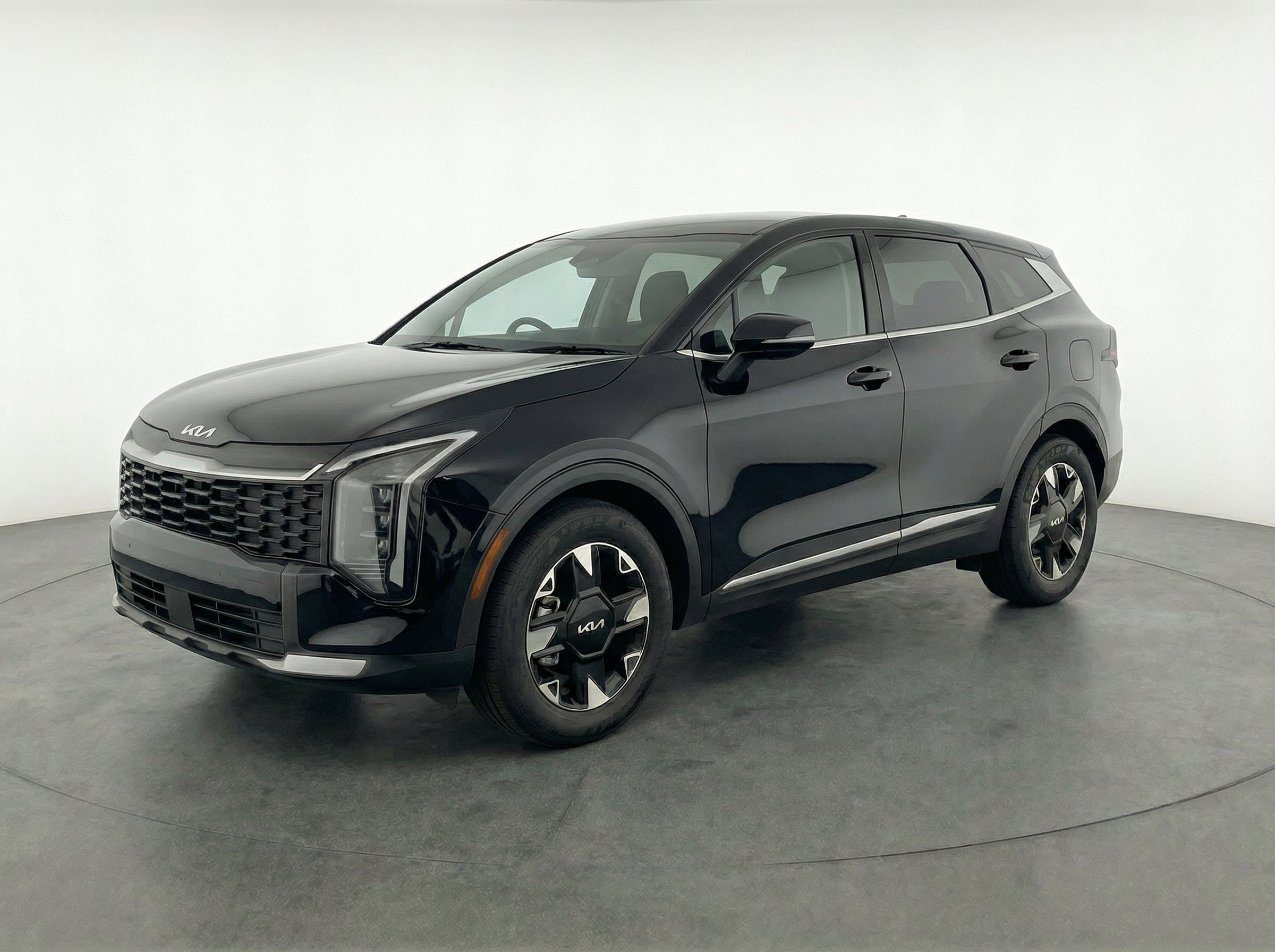 Thumbnail: 2026 Kia Sportage - 3