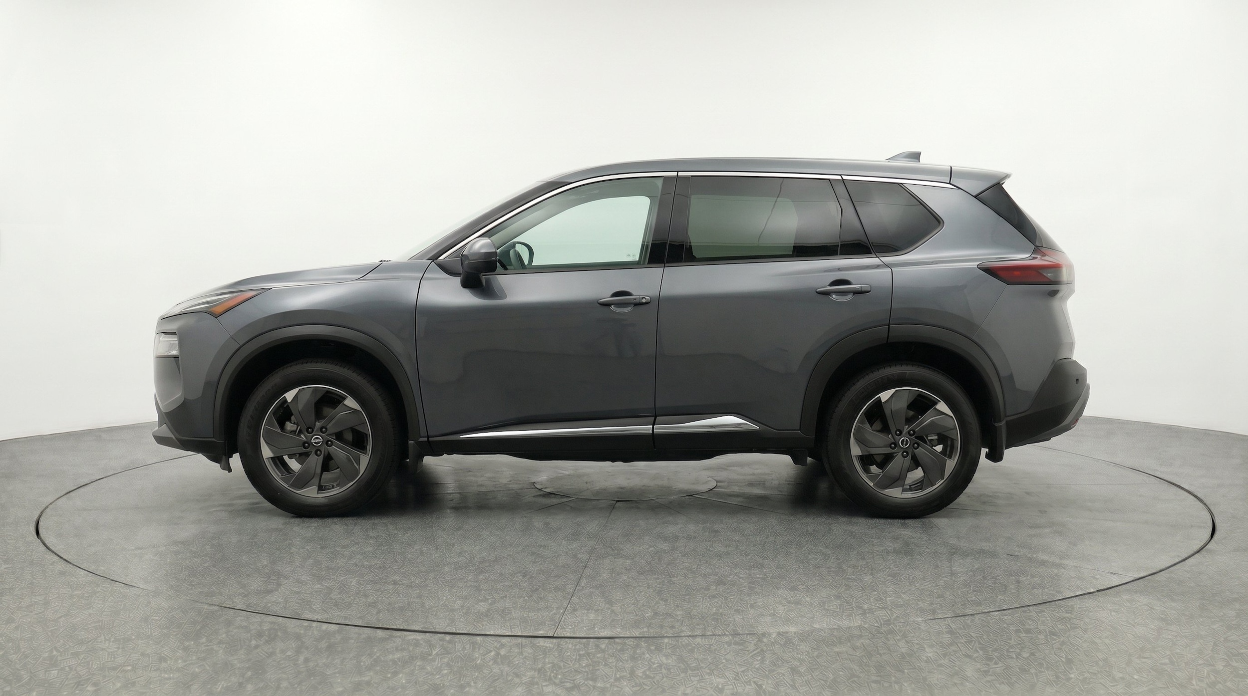 Thumbnail: 2025 Nissan Rogue - 5
