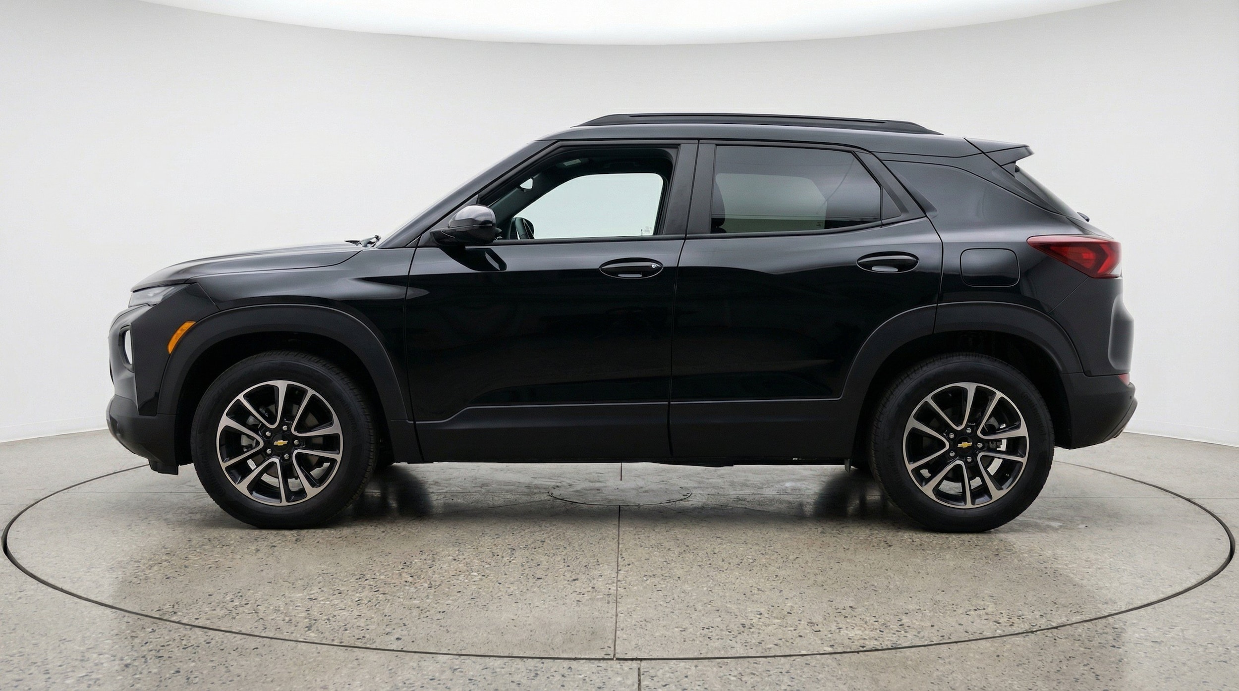 Thumbnail: 2025 Chevrolet TrailBlazer - 5