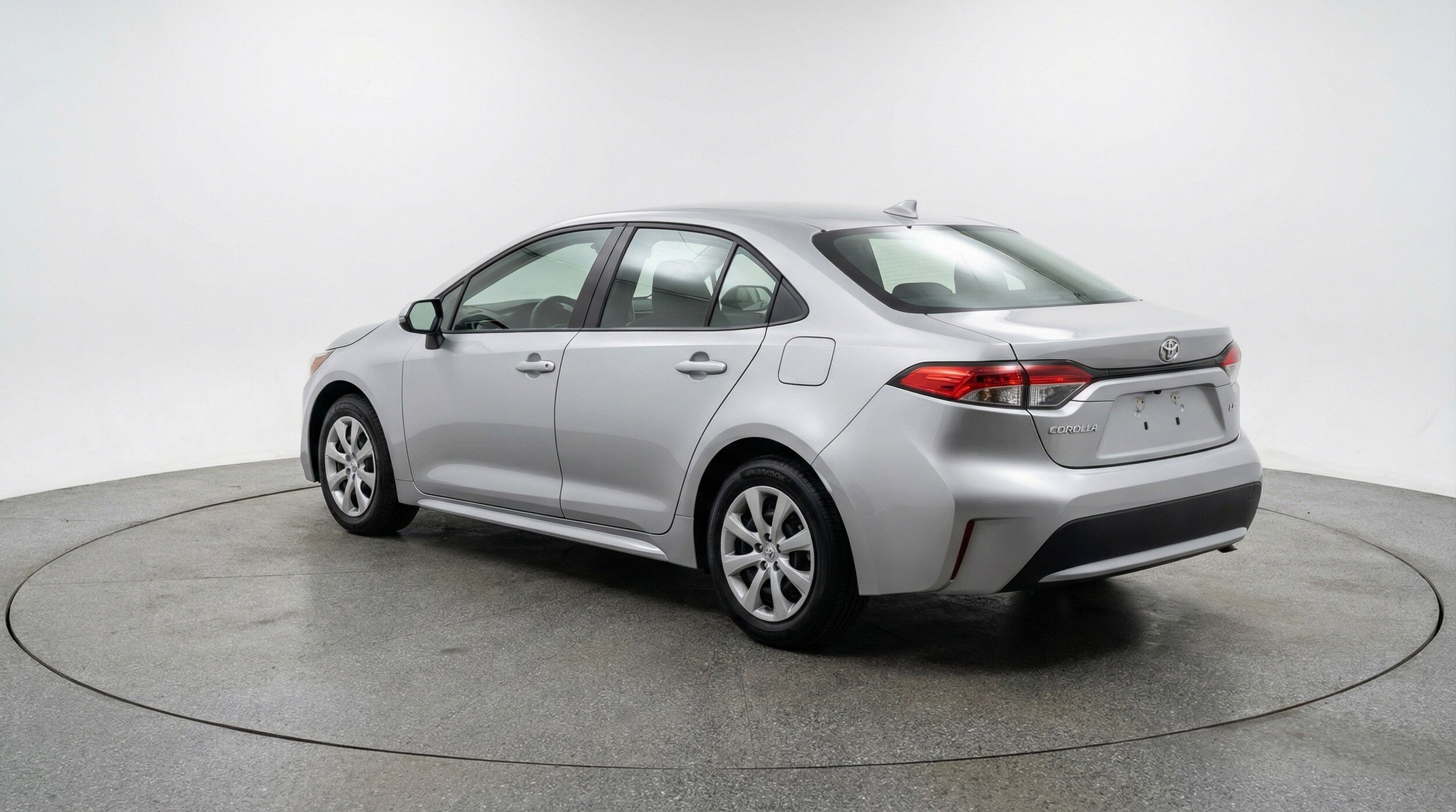 Thumbnail: 2025 Toyota Corolla - 6