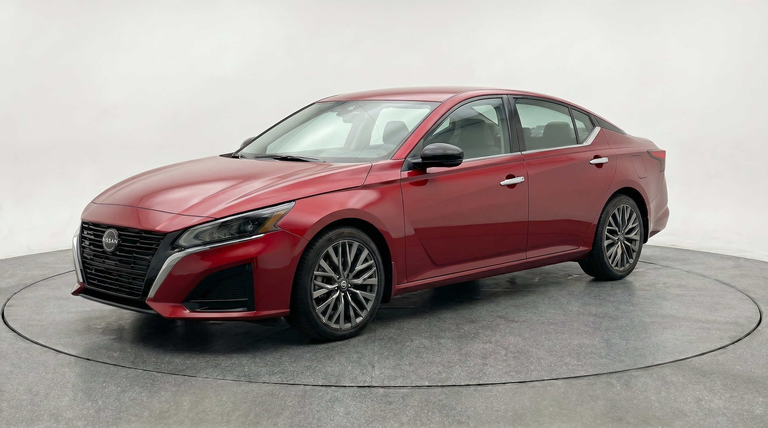 Thumbnail: 2025 Nissan Altima - 3