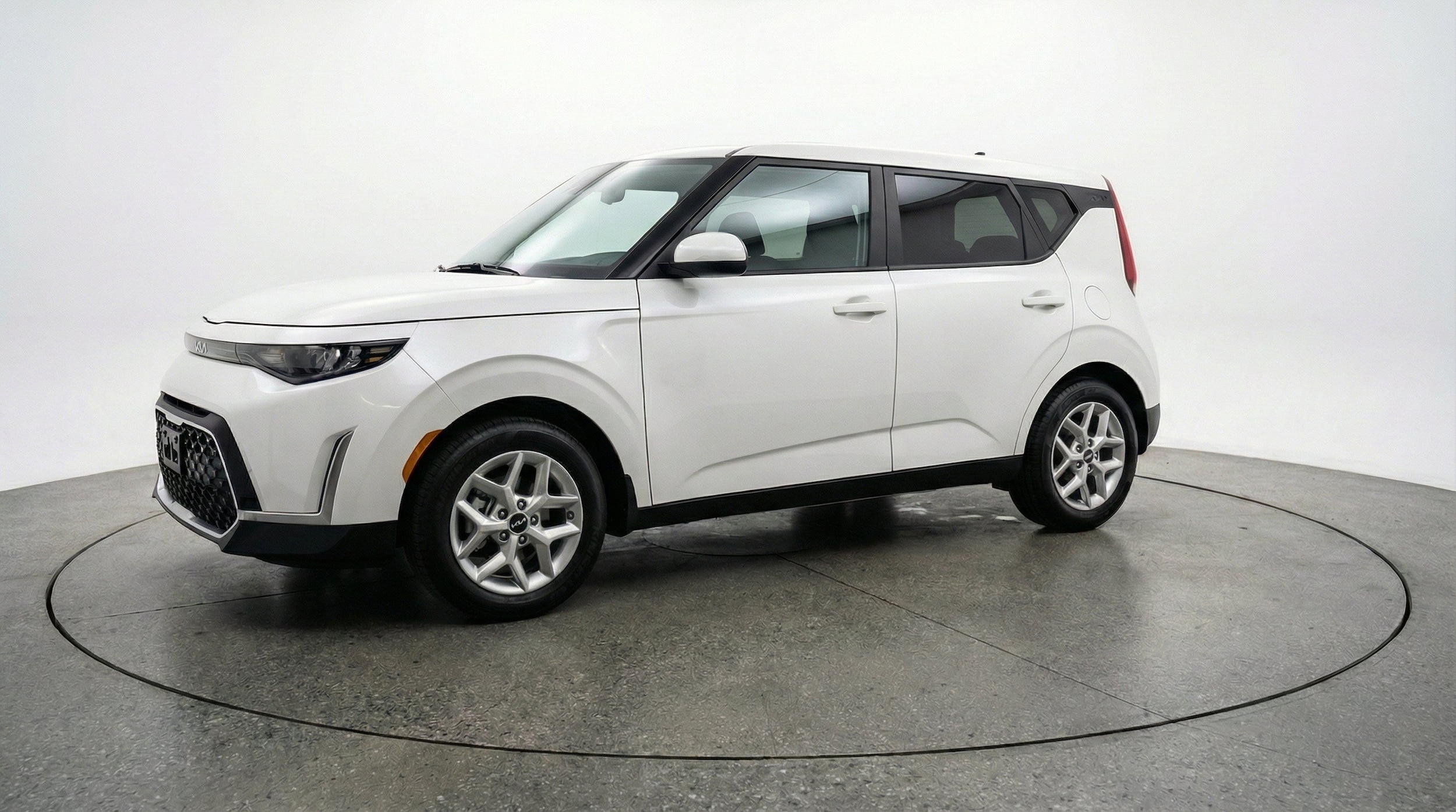 Thumbnail: 2025 Kia Soul - 3