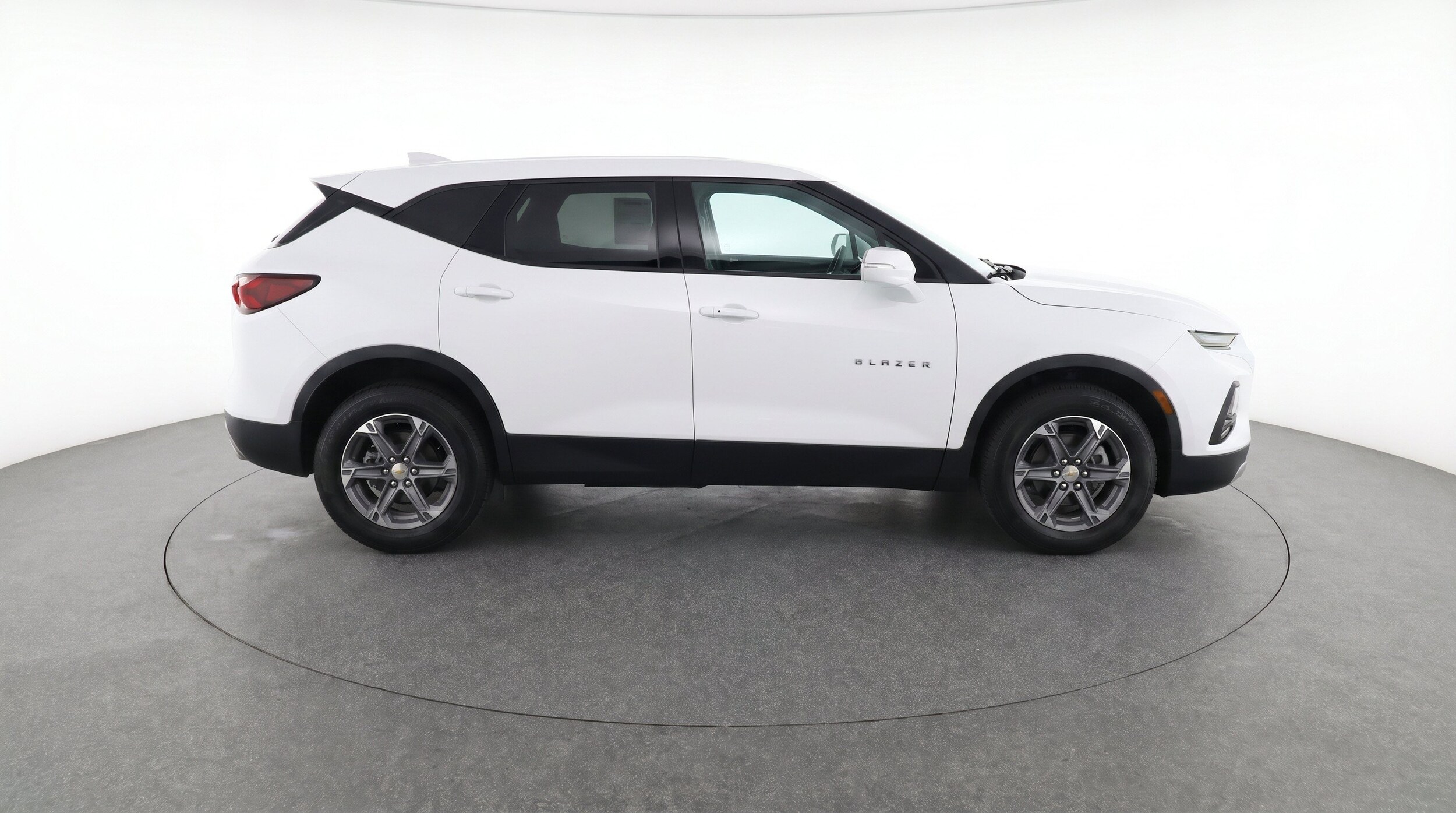 Thumbnail: 2025 Chevrolet Blazer - 10