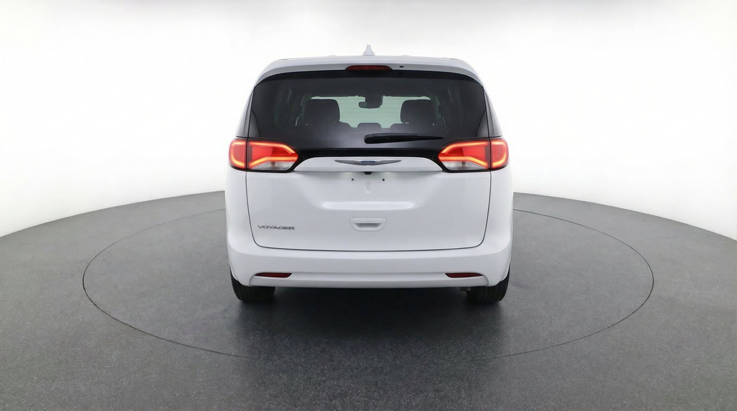 Thumbnail: 2024 Chrysler Voyager - 7