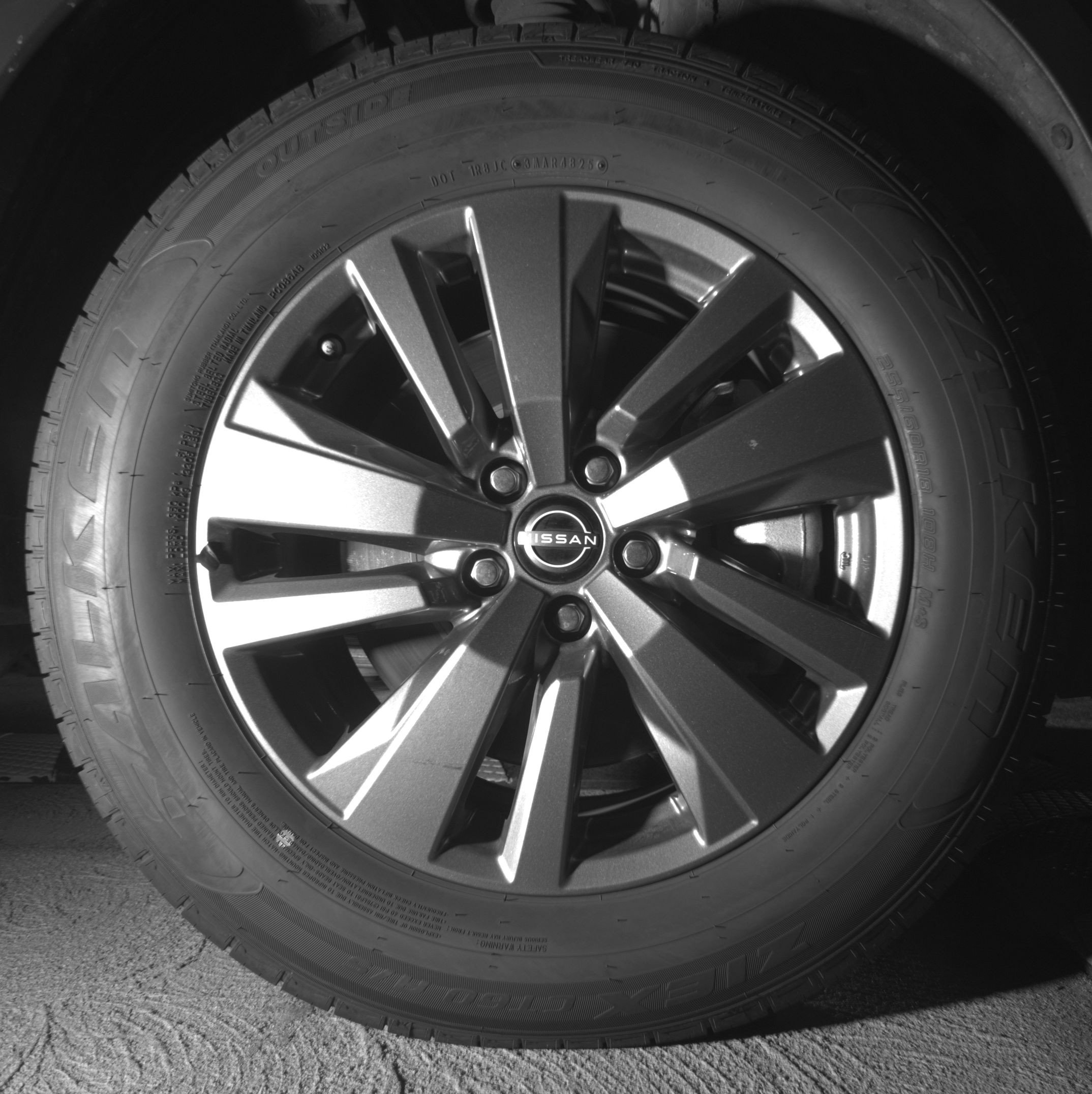 Thumbnail: 2025 Nissan Pathfinder - 13