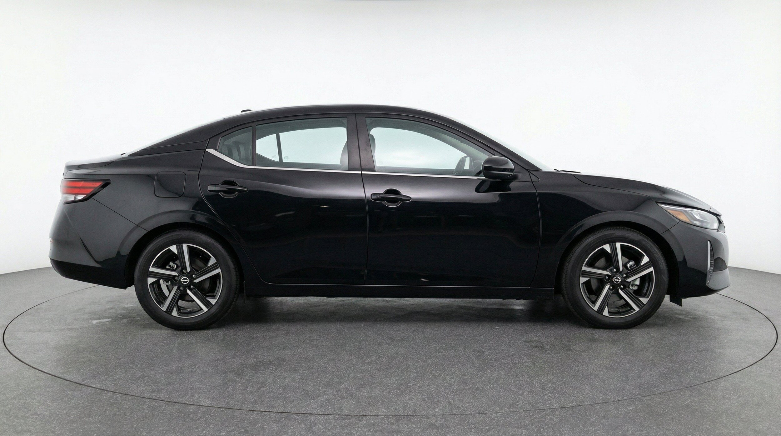 Thumbnail: 2025 Nissan Sentra - 11