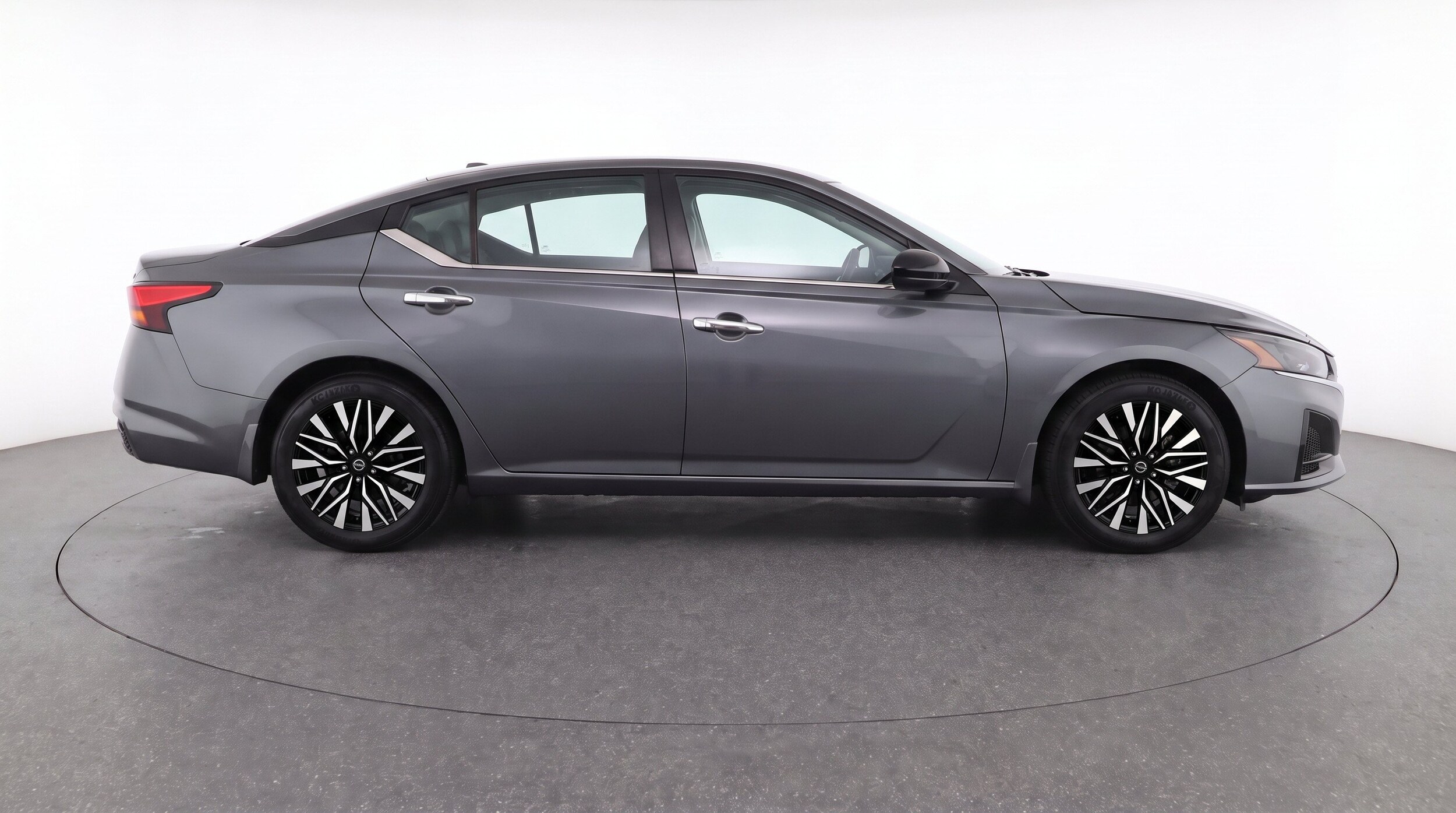 Thumbnail: 2025 Nissan Altima - 11