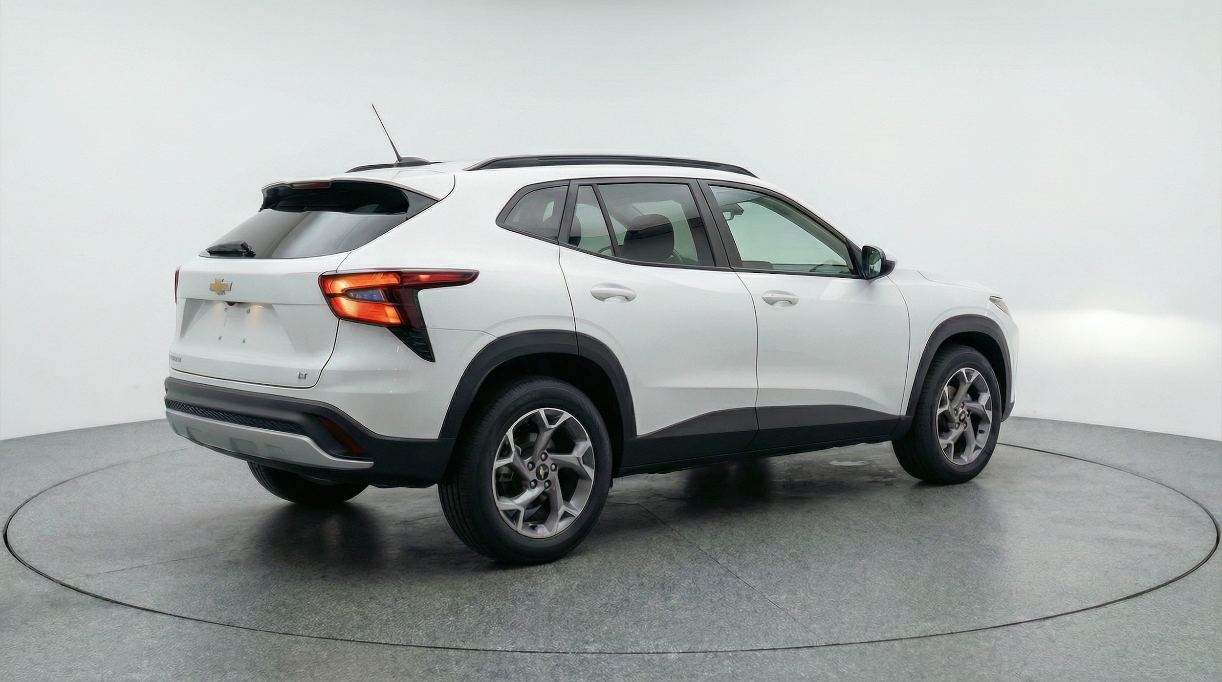 Thumbnail: 2025 Chevrolet Trax - 7