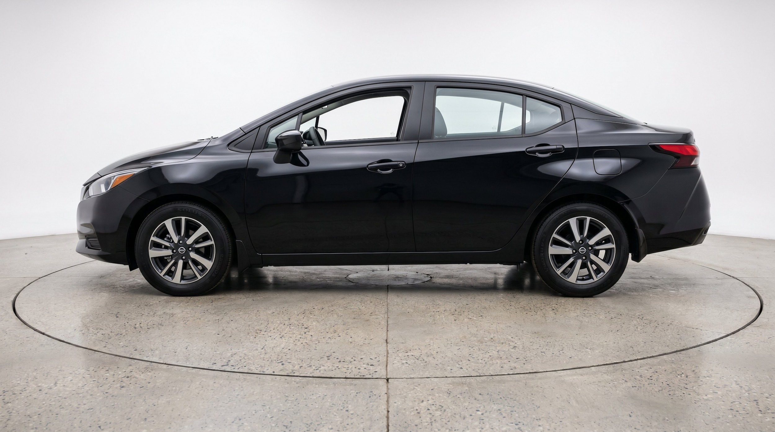 Thumbnail: 2025 Nissan Versa - 5