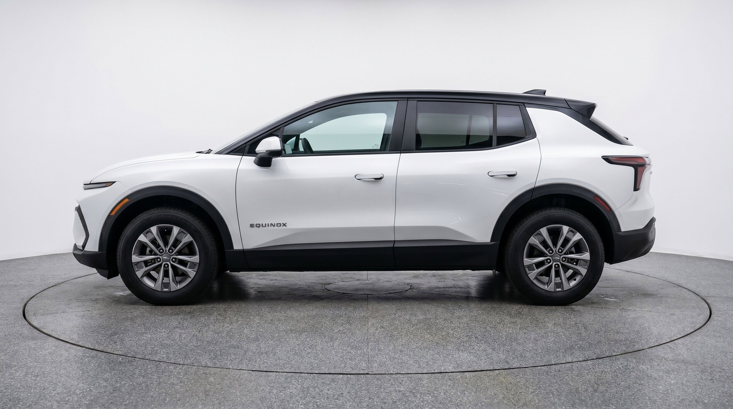 Thumbnail: 2025 Chevrolet Equinox - 5
