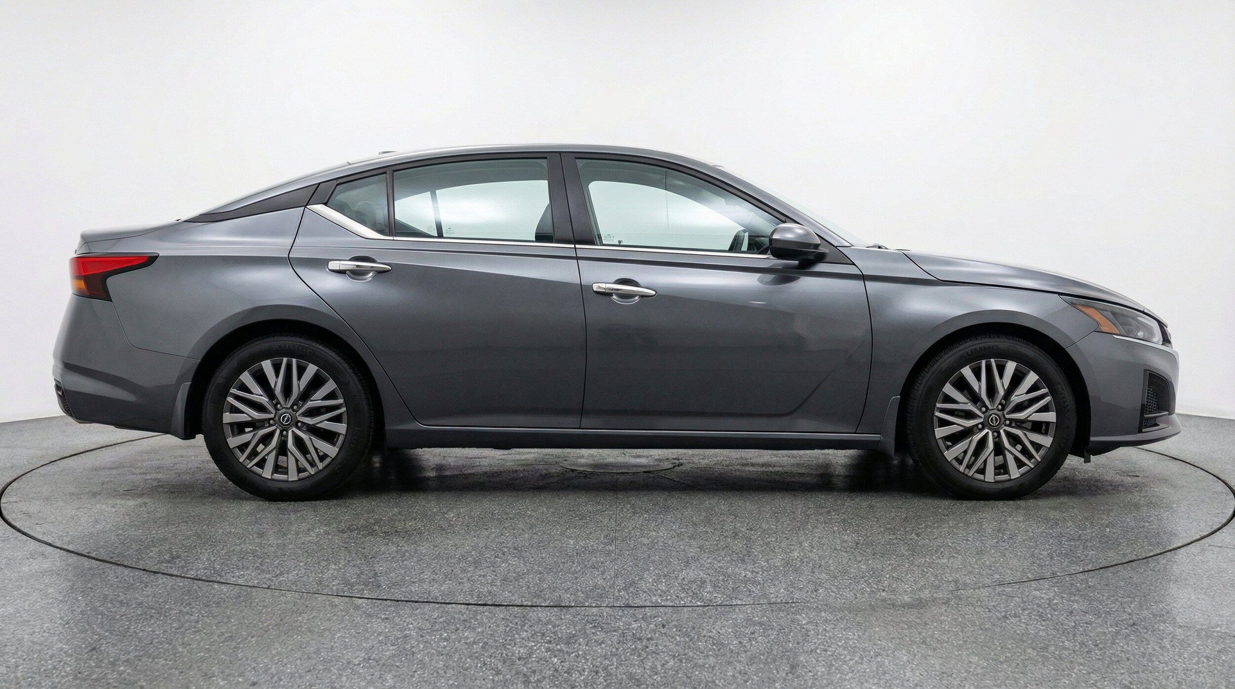 Thumbnail: 2025 Nissan Altima - 11