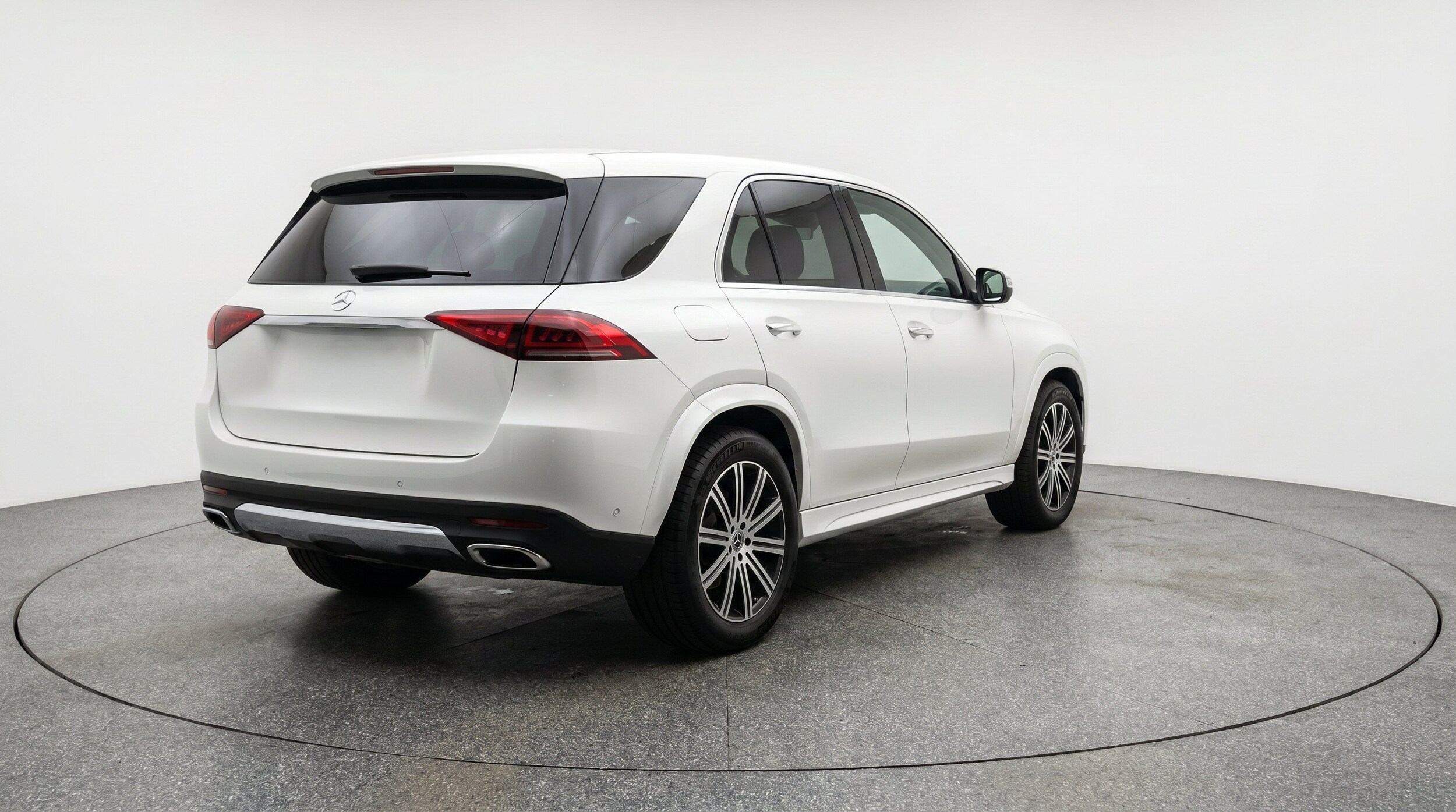 Thumbnail: 2026 Mercedes-Benz GLE - 9