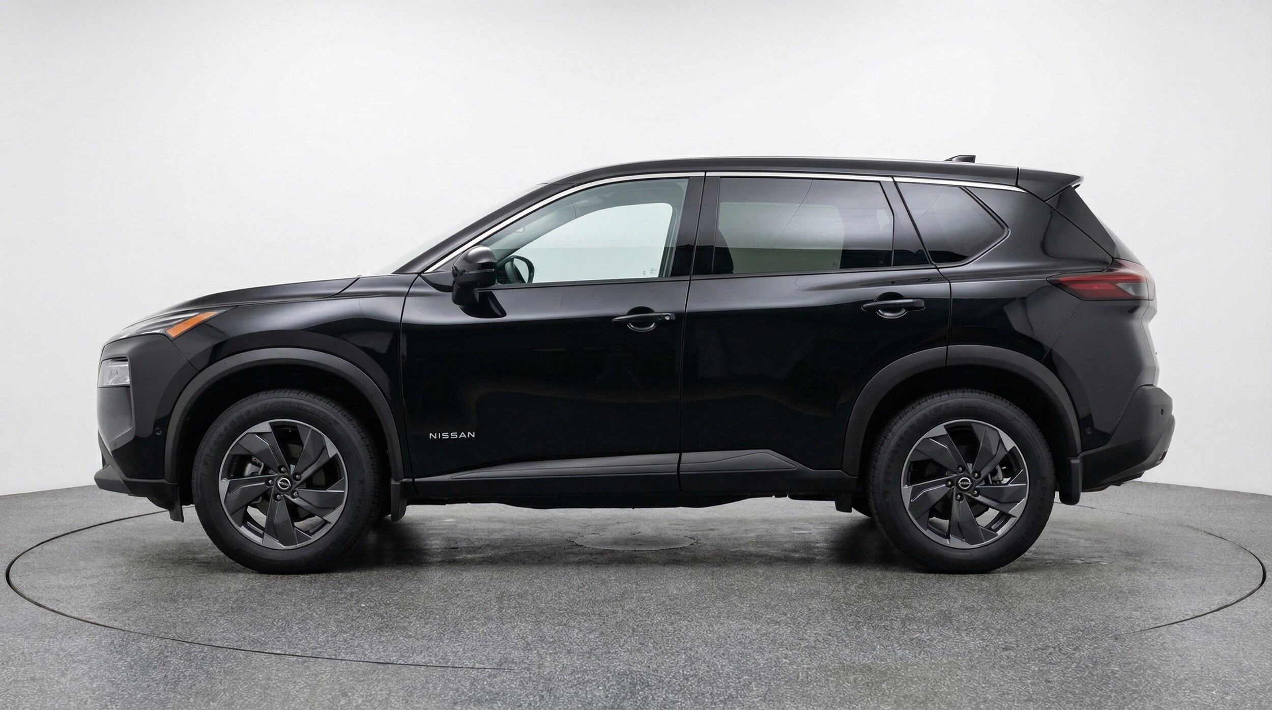 Thumbnail: 2025 Nissan Rogue - 5