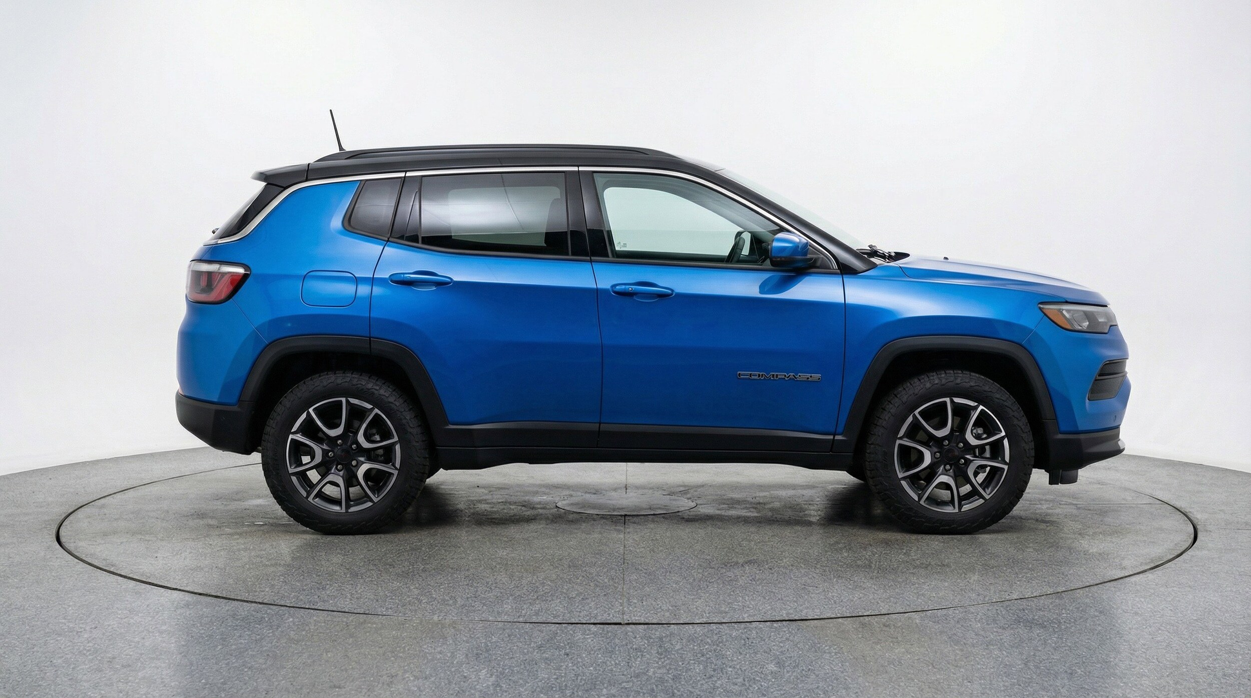 Thumbnail: 2025 Jeep Compass - 11