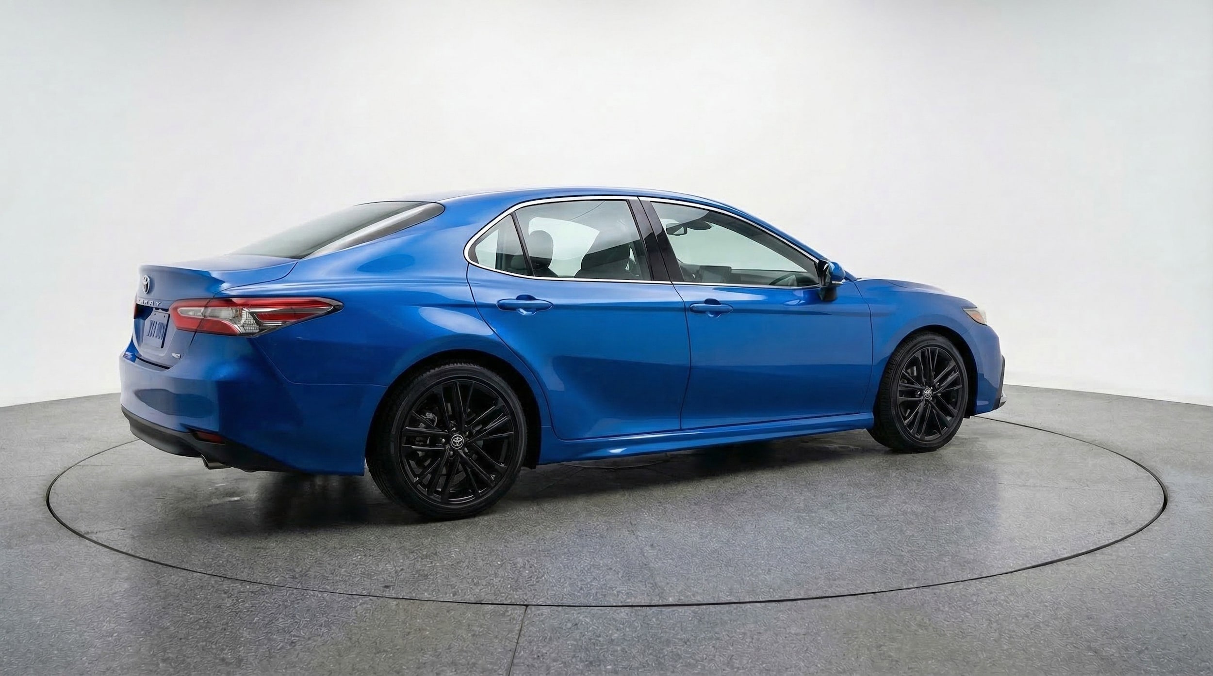 Thumbnail: 2025 Toyota Camry - 9