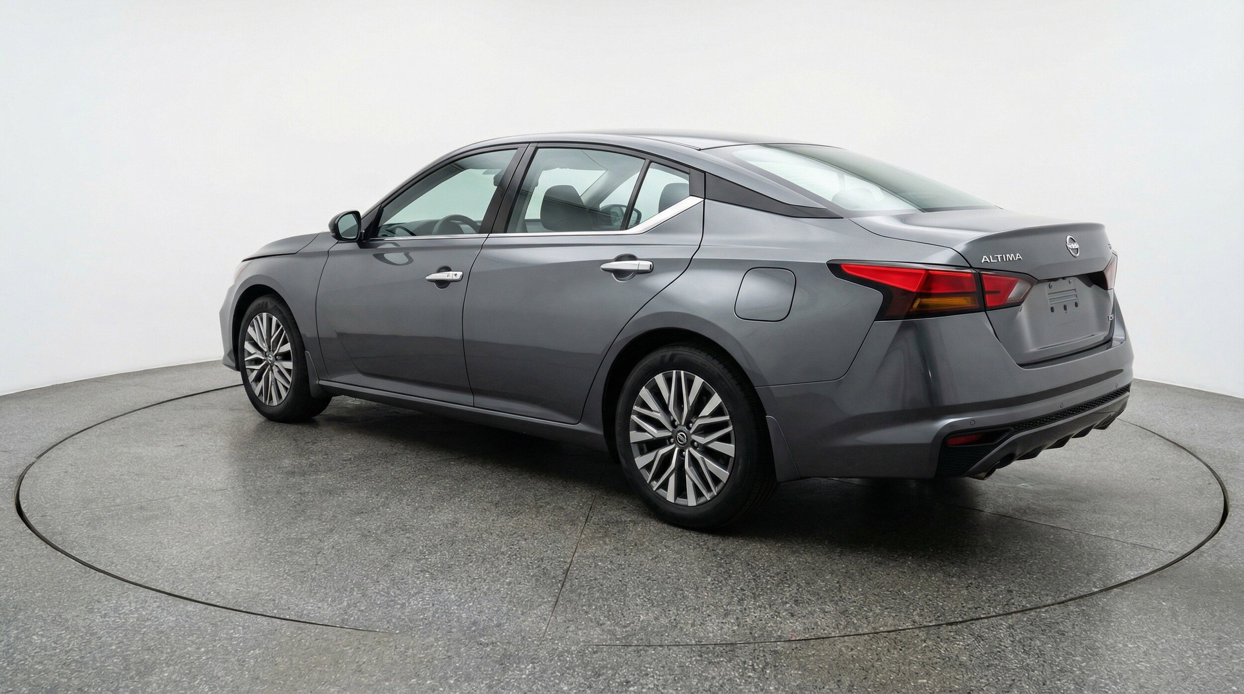 Thumbnail: 2025 Nissan Altima - 6