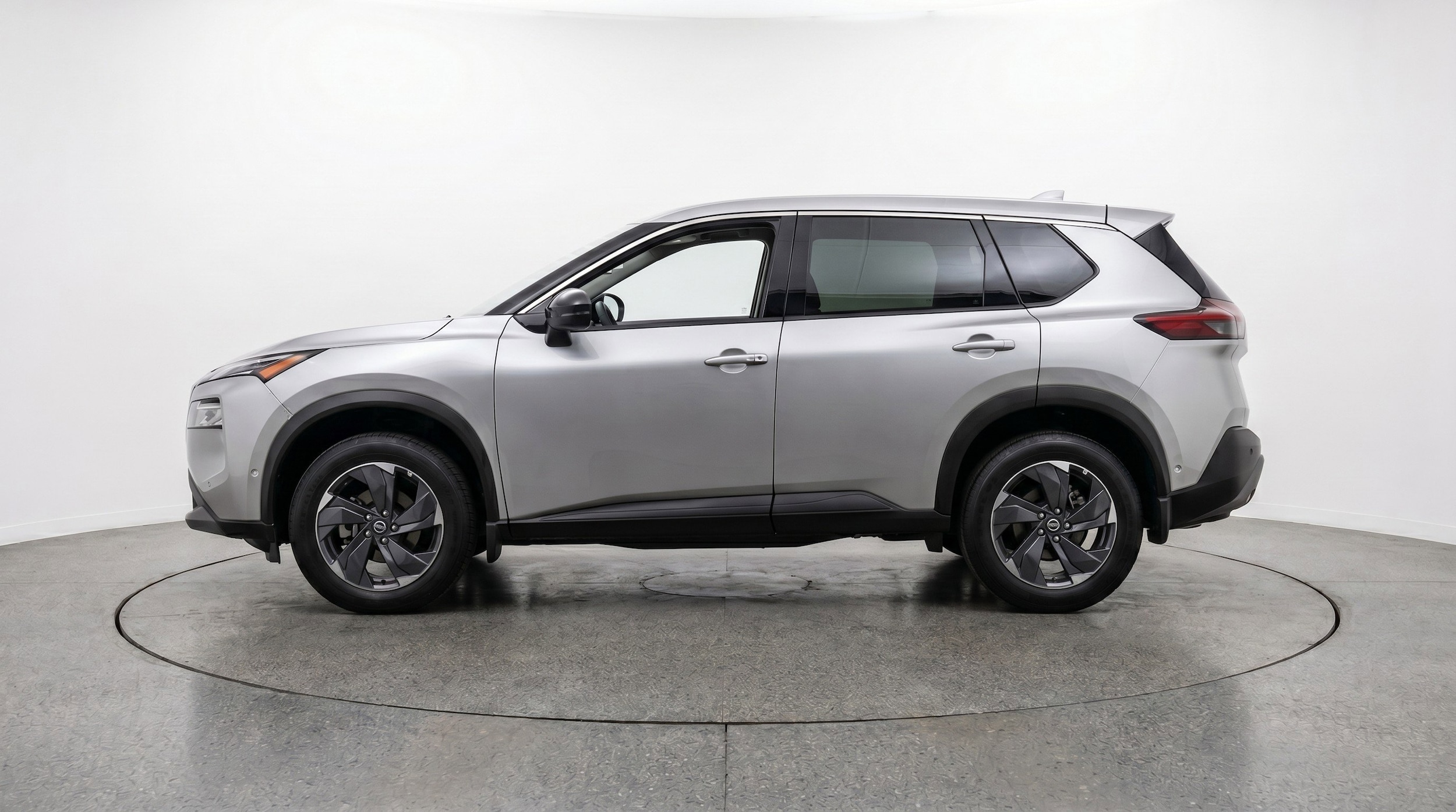 Thumbnail: 2025 Nissan Rogue - 5