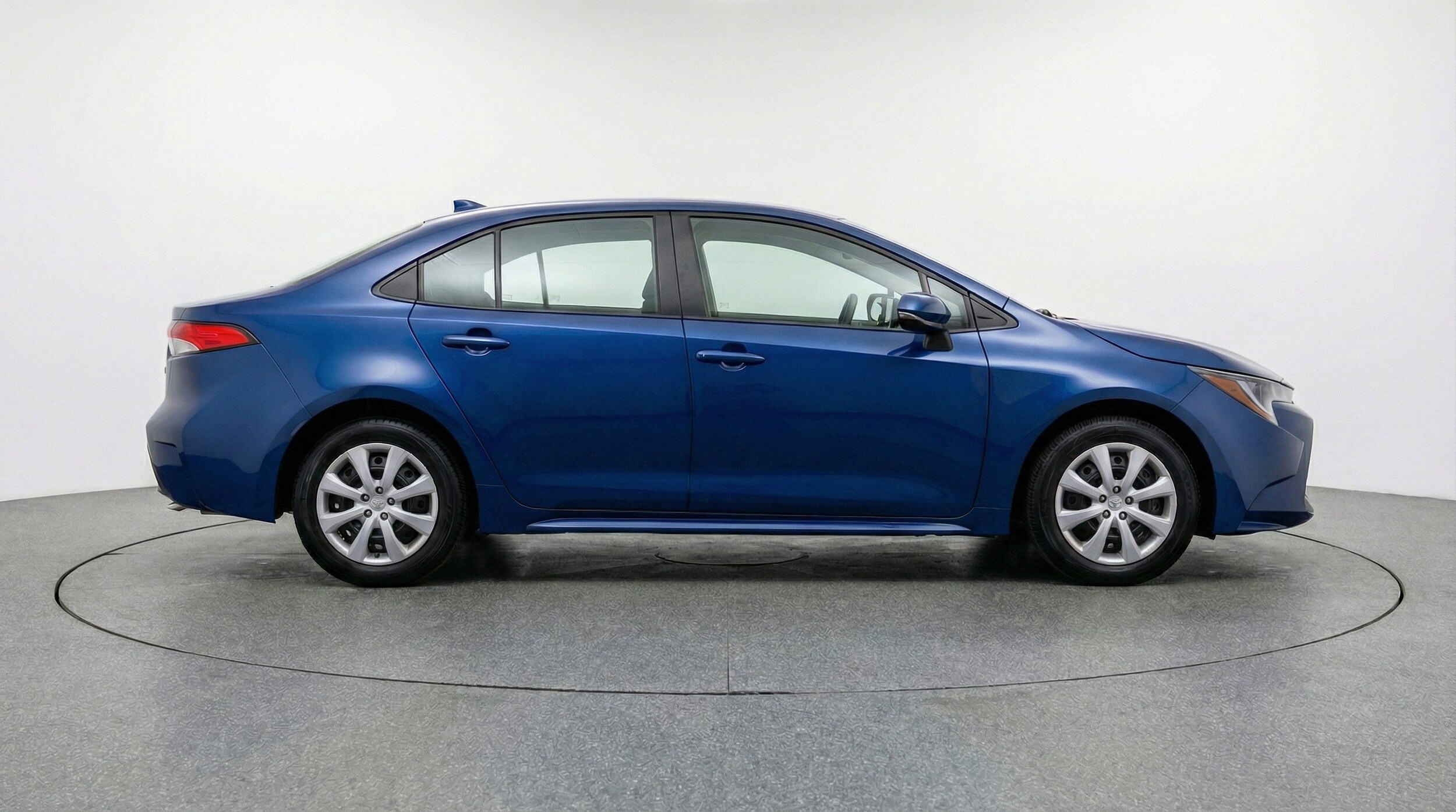 Thumbnail: 2025 Toyota Corolla - 11