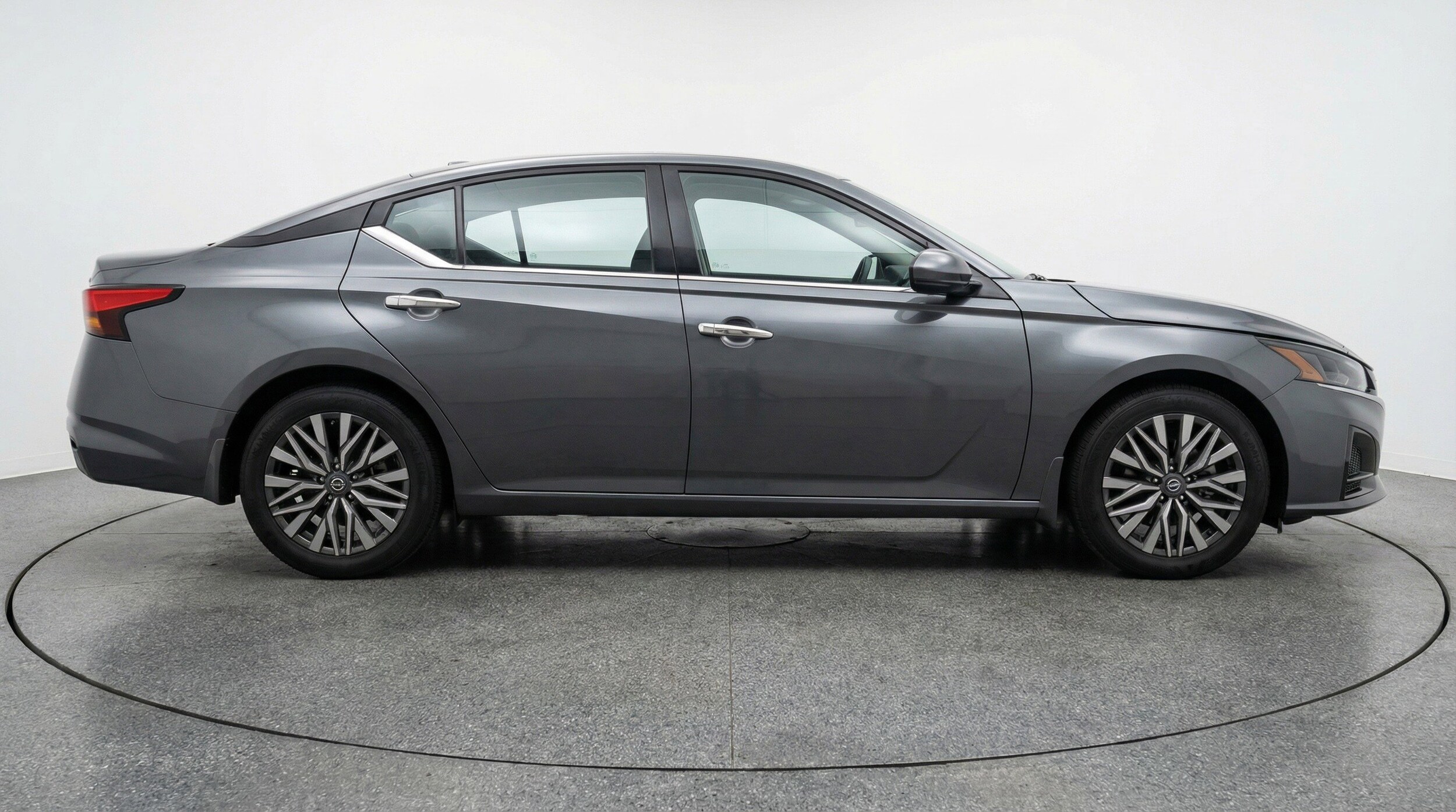 Thumbnail: 2025 Nissan Altima - 11