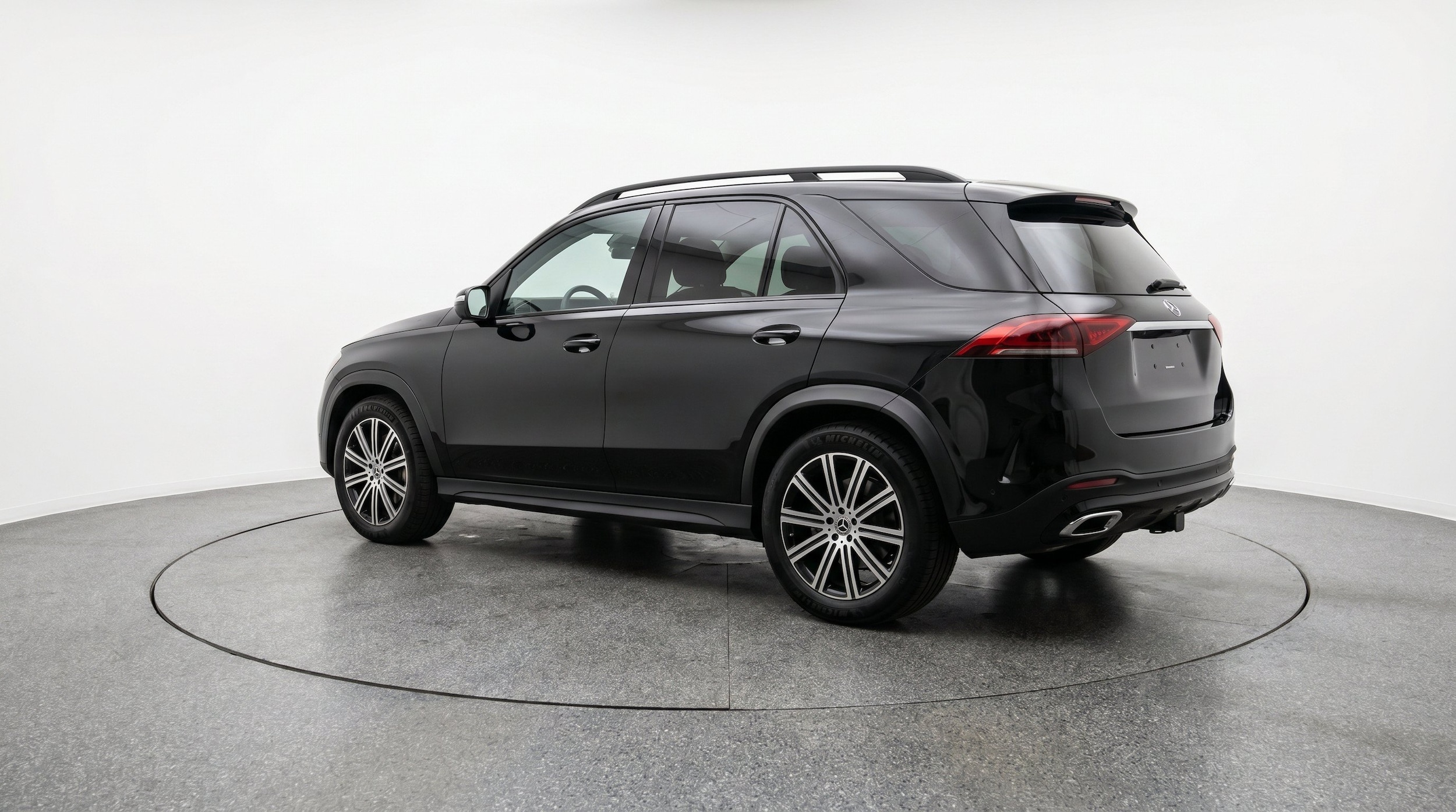 Thumbnail: 2026 Mercedes-Benz GLE - 6