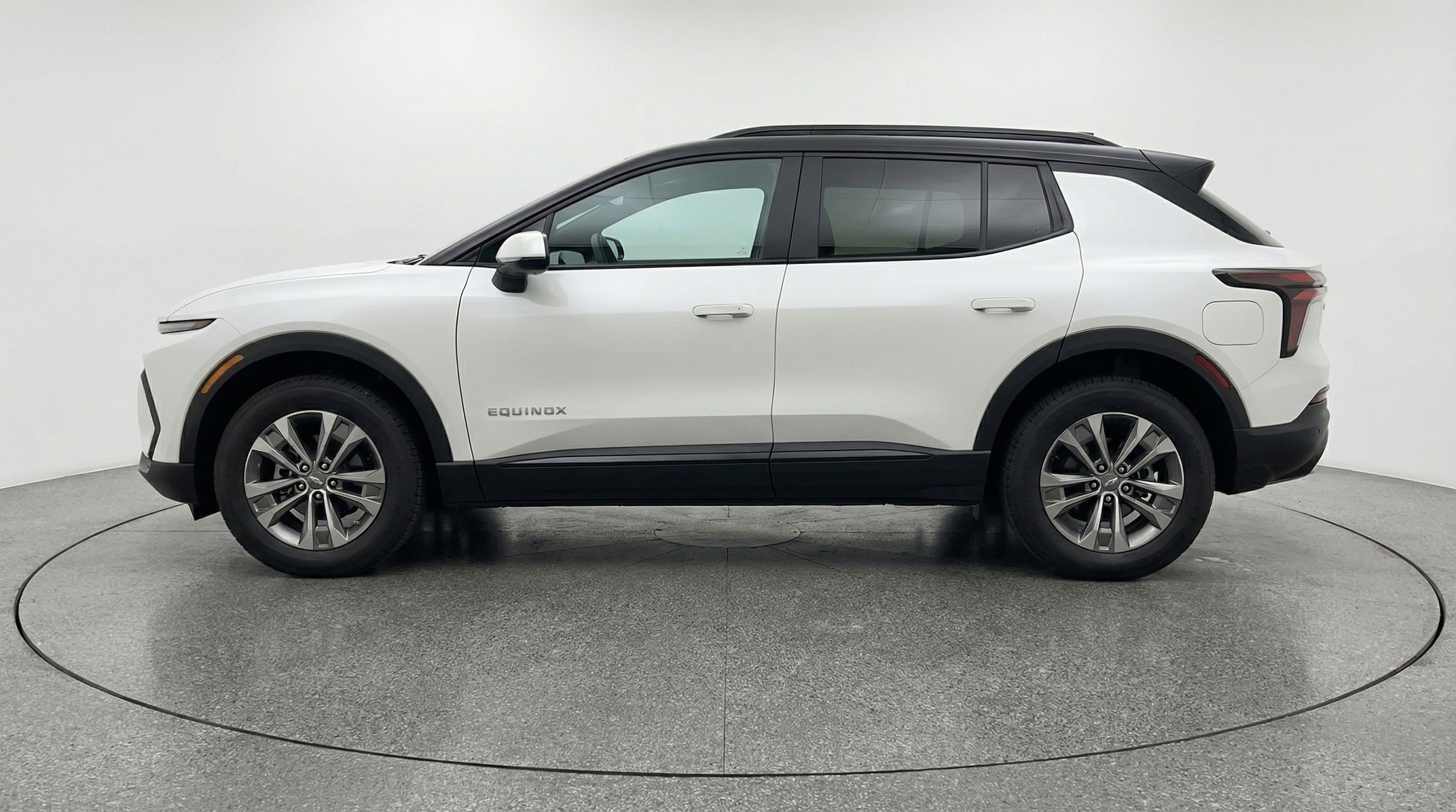 Thumbnail: 2025 Chevrolet Equinox - 5