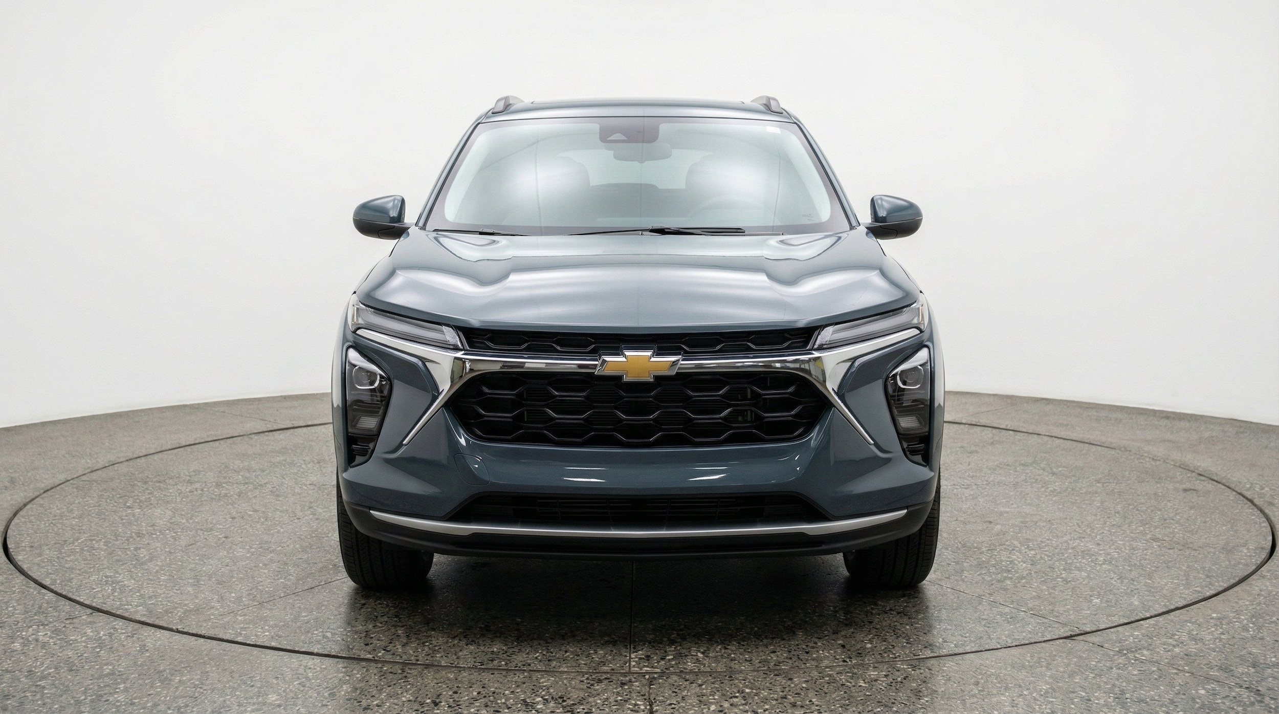 Thumbnail: 2025 Chevrolet Trax - 2