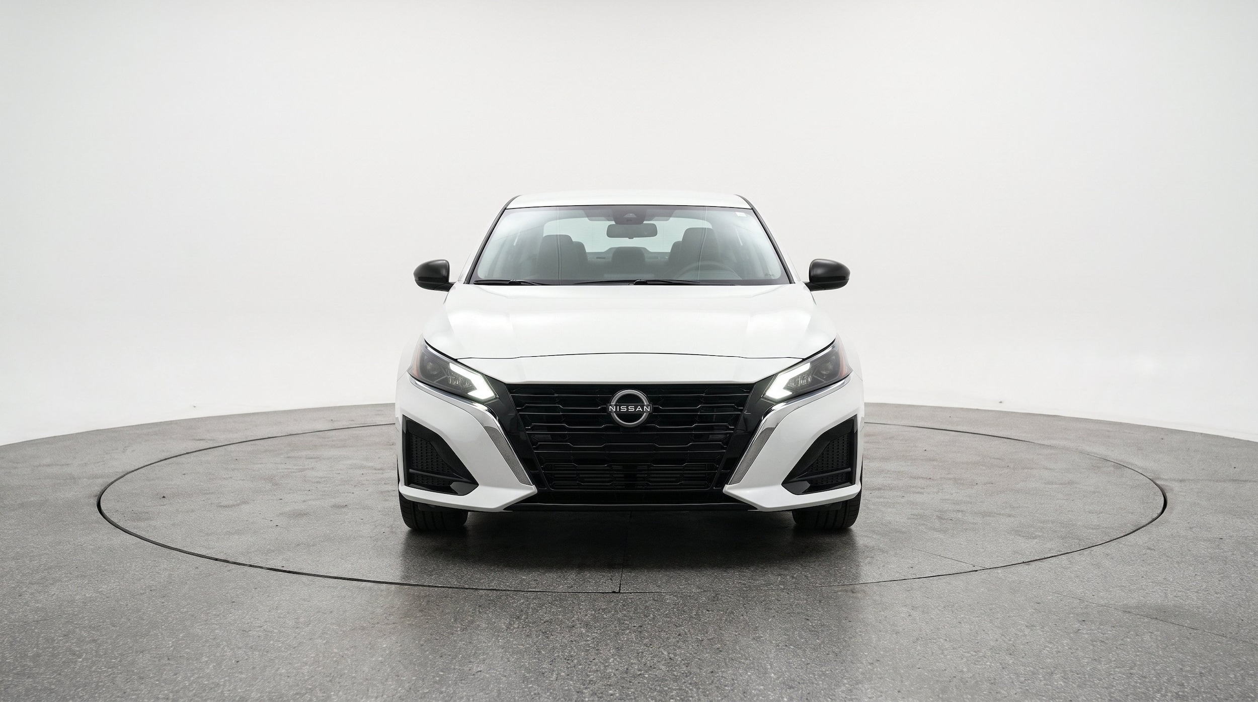 Thumbnail: 2025 Nissan Altima - 2