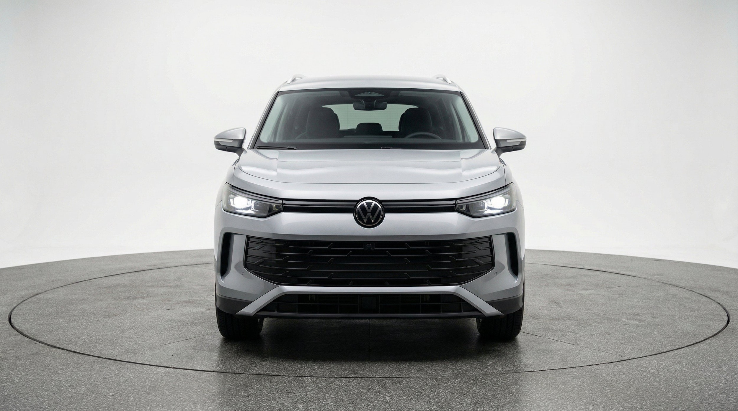 Thumbnail: 2026 Volkswagen Tiguan - 2