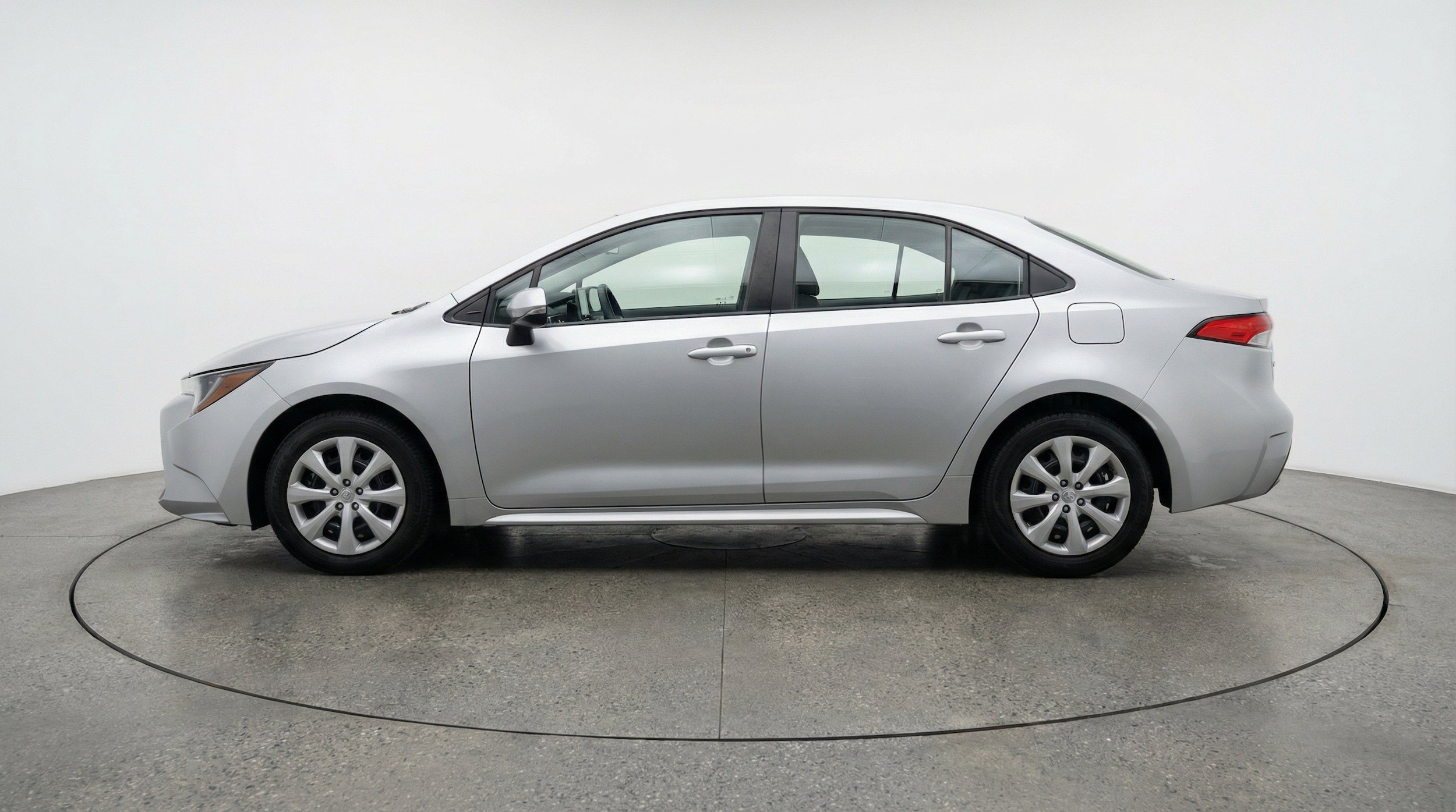 Thumbnail: 2025 Toyota Corolla - 5