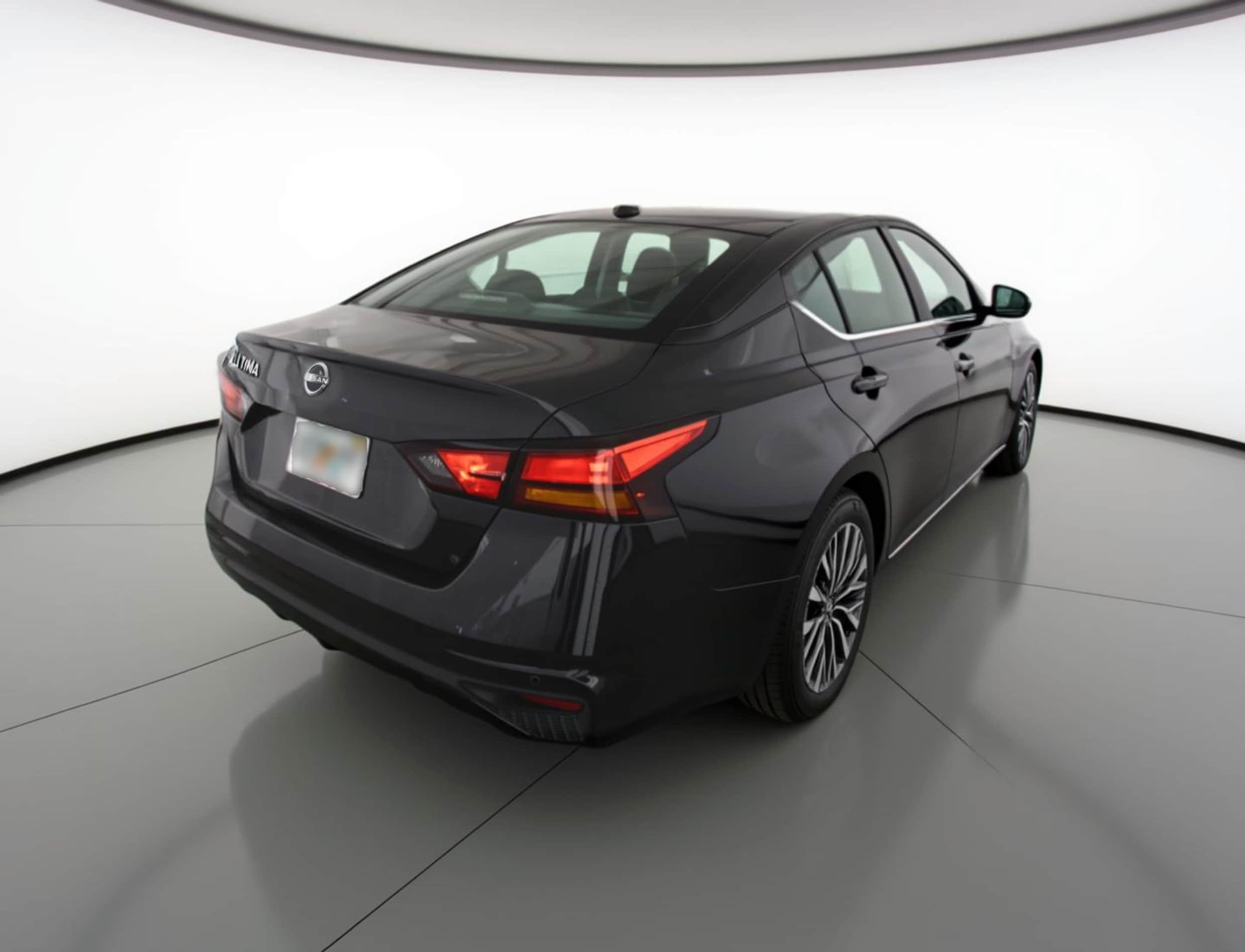 Thumbnail: 2025 Nissan Altima - 7