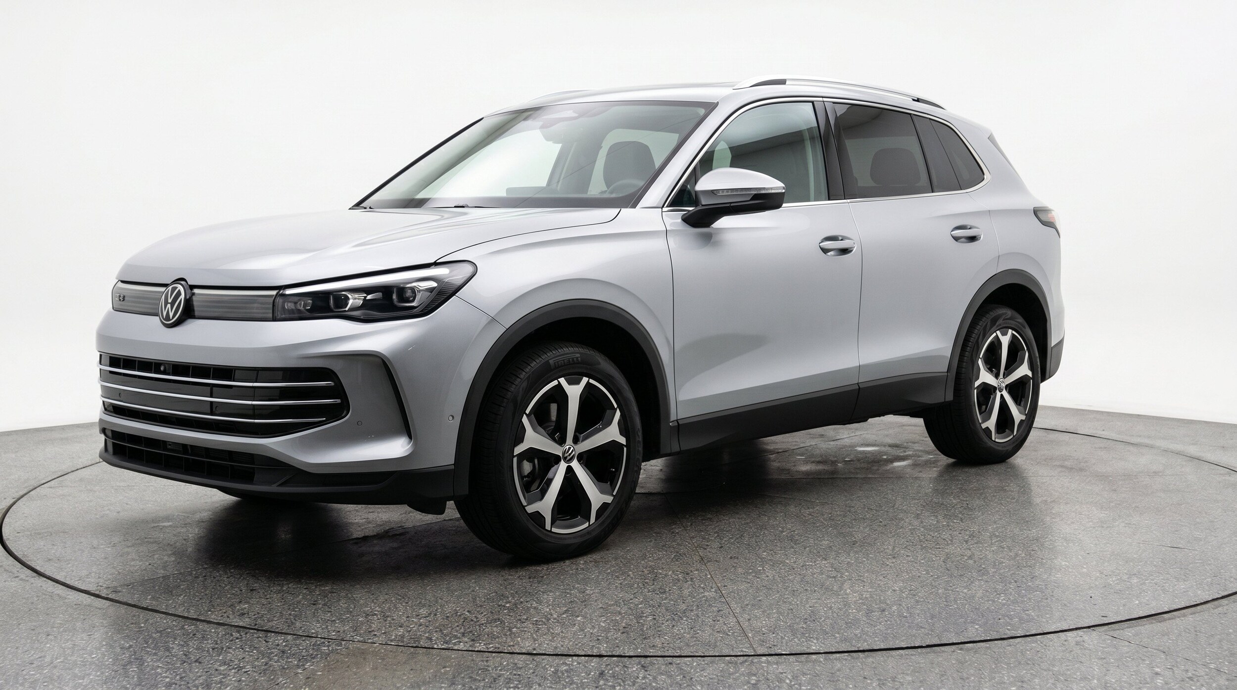 Thumbnail: 2026 Volkswagen Tiguan - 3