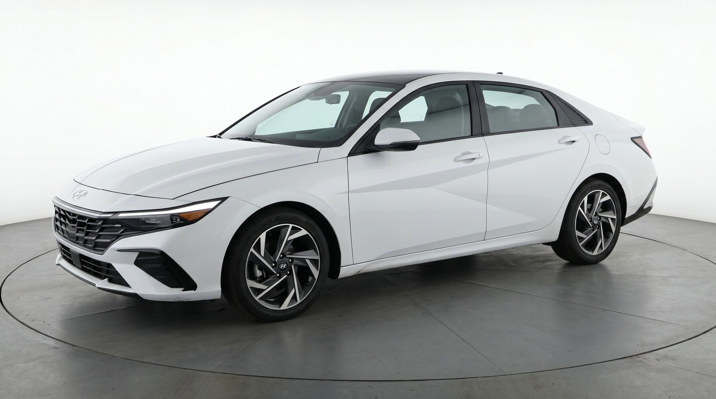 Thumbnail: 2025 Hyundai Elantra - 3