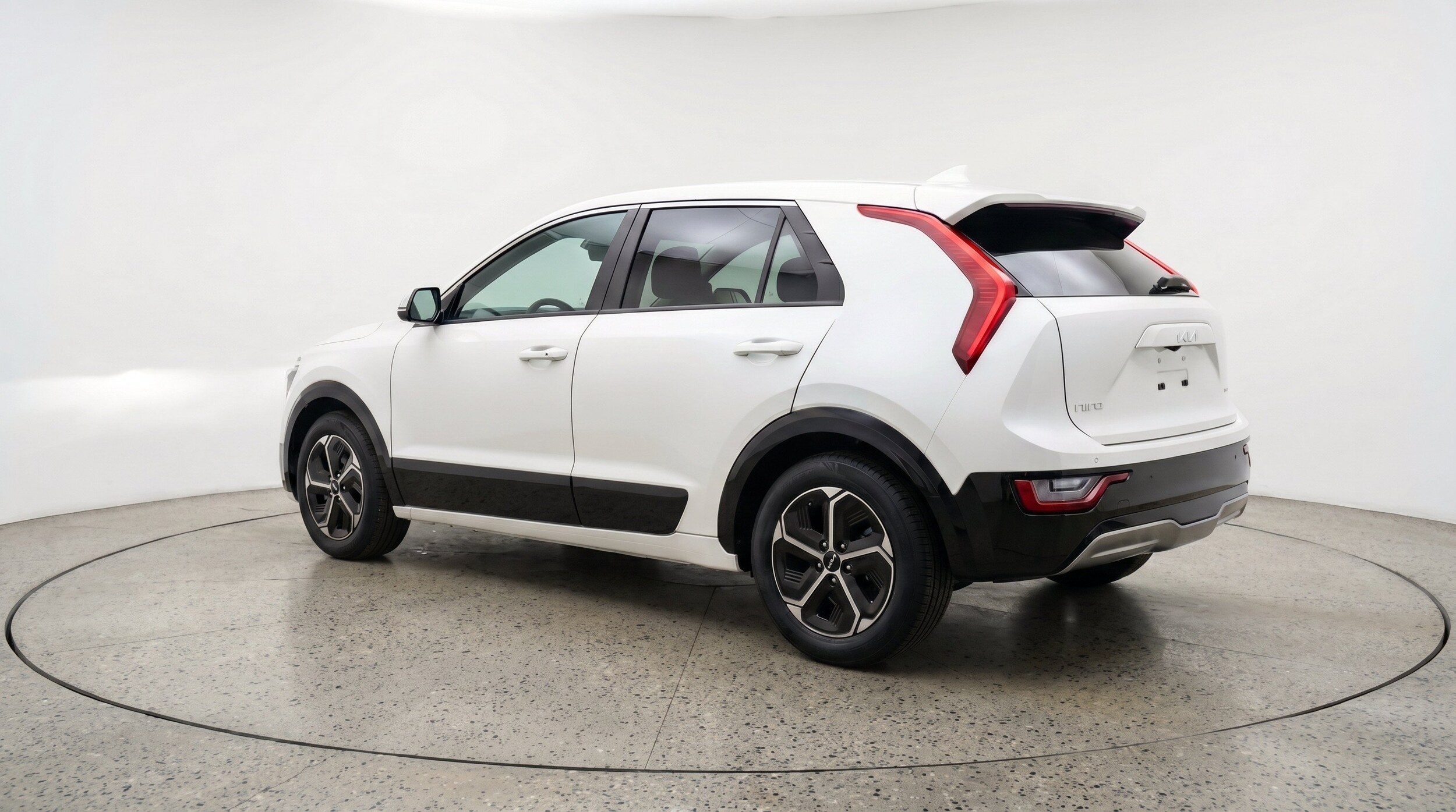 Thumbnail: 2026 Kia Niro - 6
