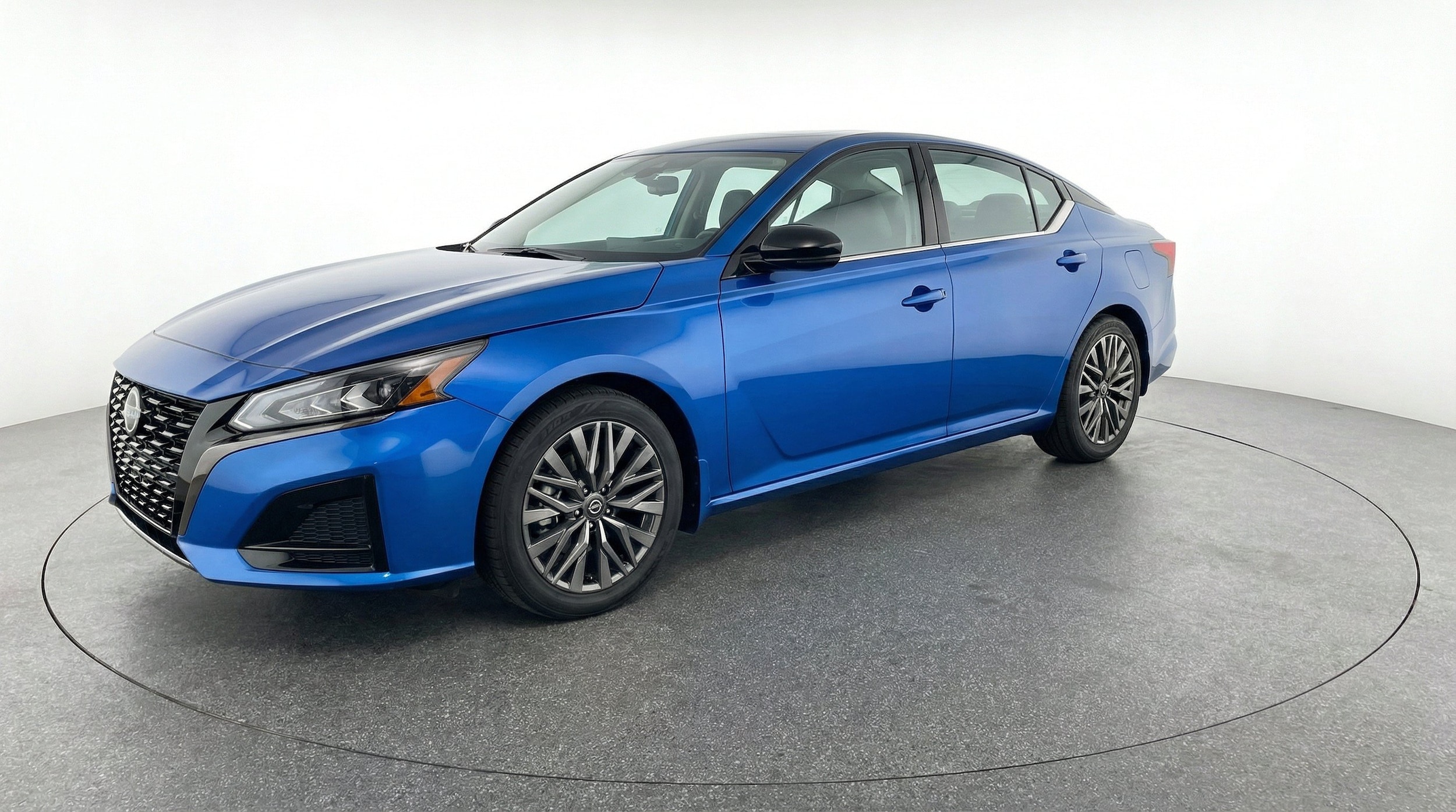 Thumbnail: 2025 Nissan Altima - 3