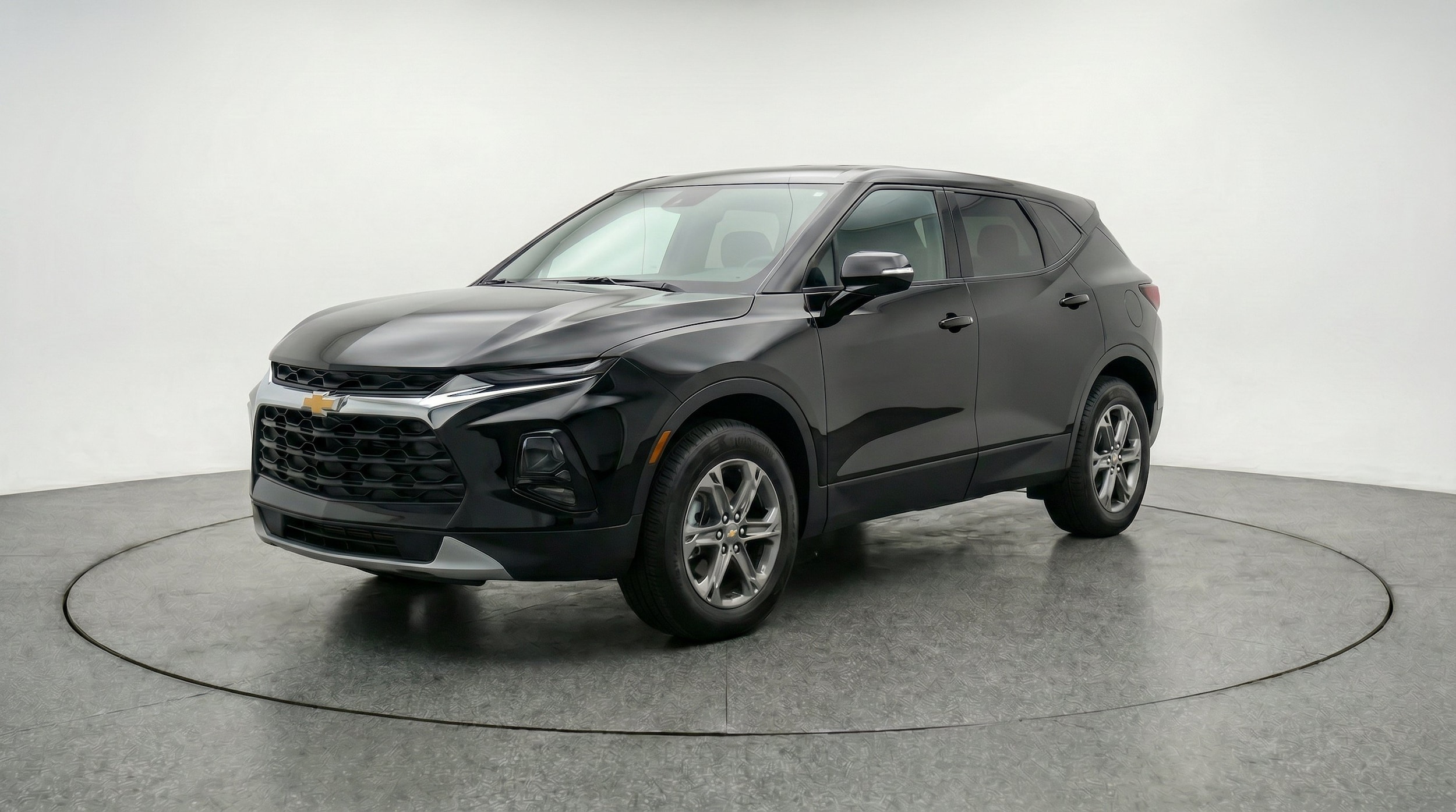 Thumbnail: 2026 Chevrolet Blazer - 3