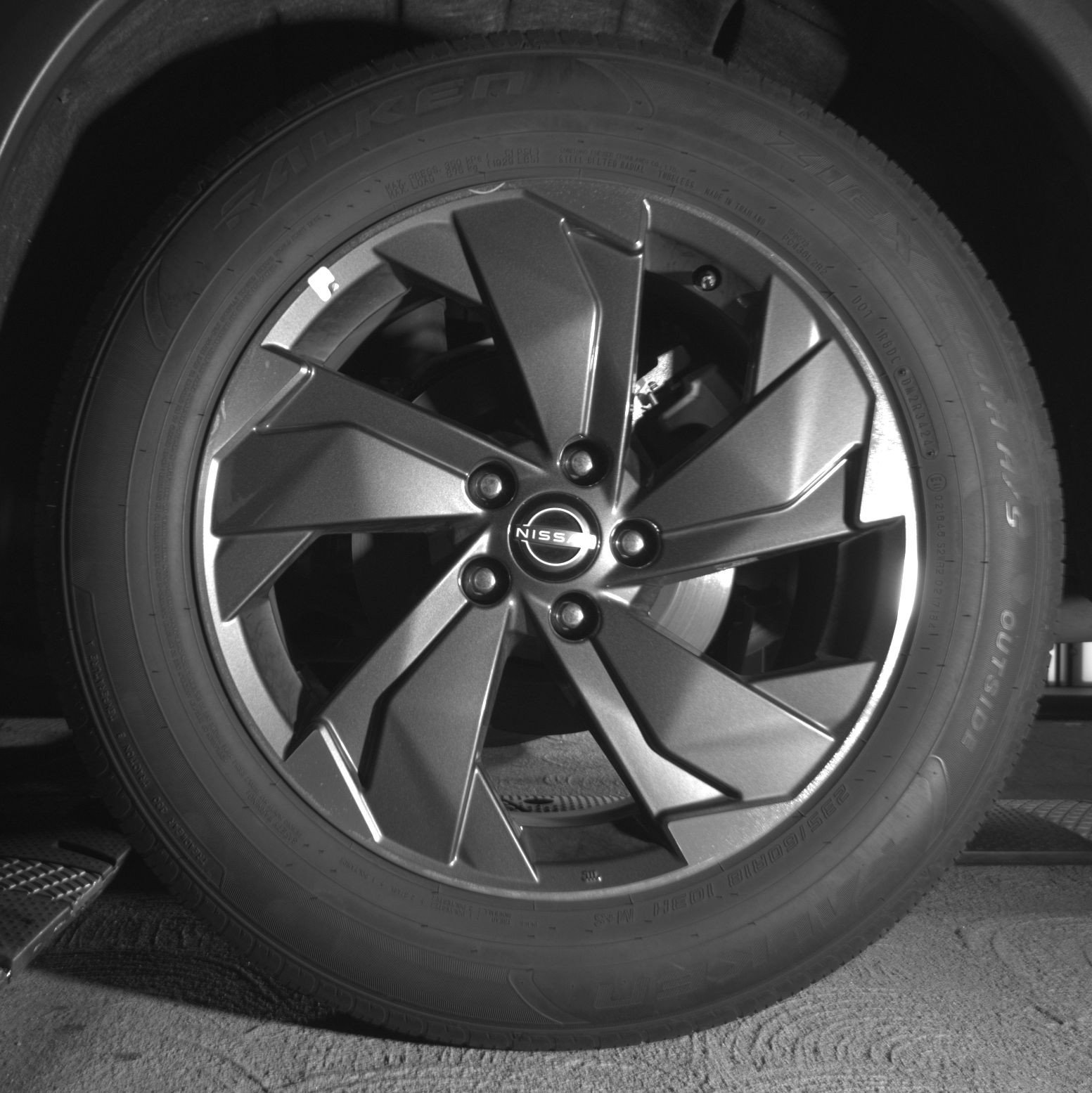 Thumbnail: 2025 Nissan Rogue - 14