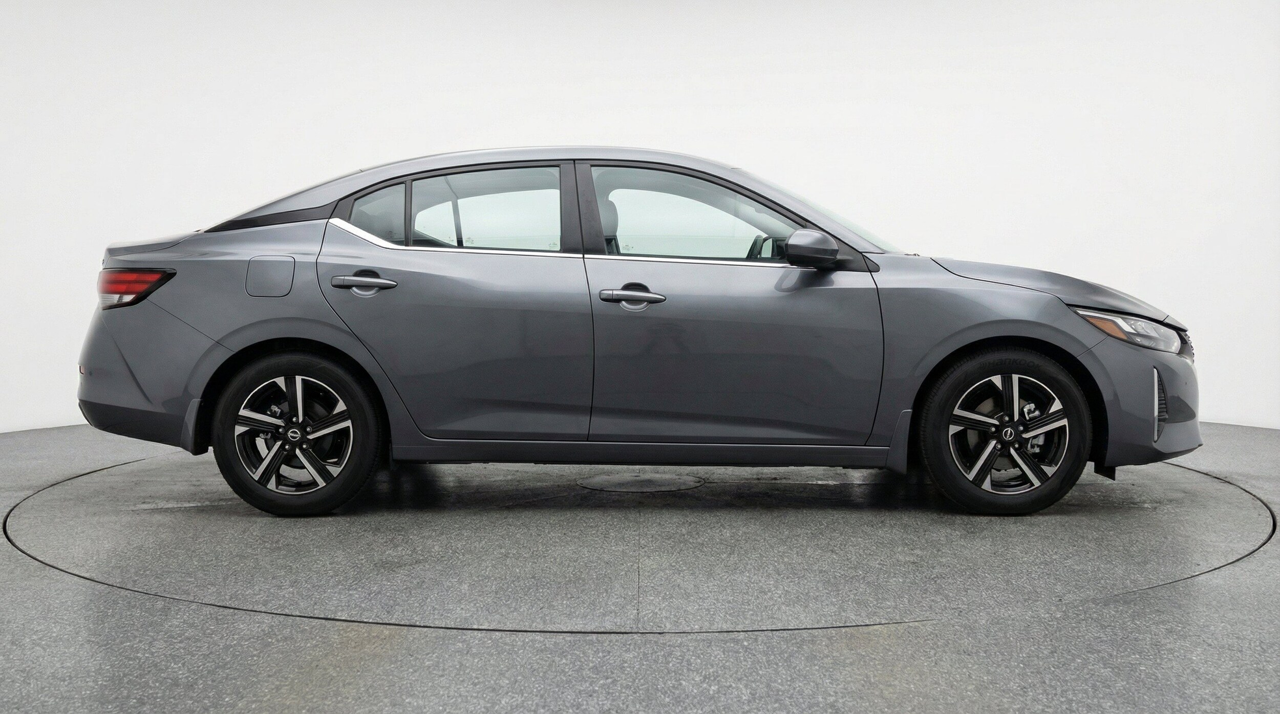 Thumbnail: 2025 Nissan Sentra - 11