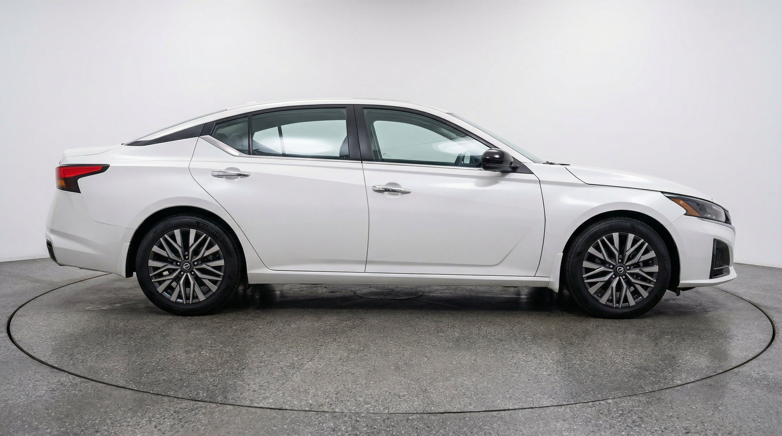 Thumbnail: 2025 Nissan Altima - 11