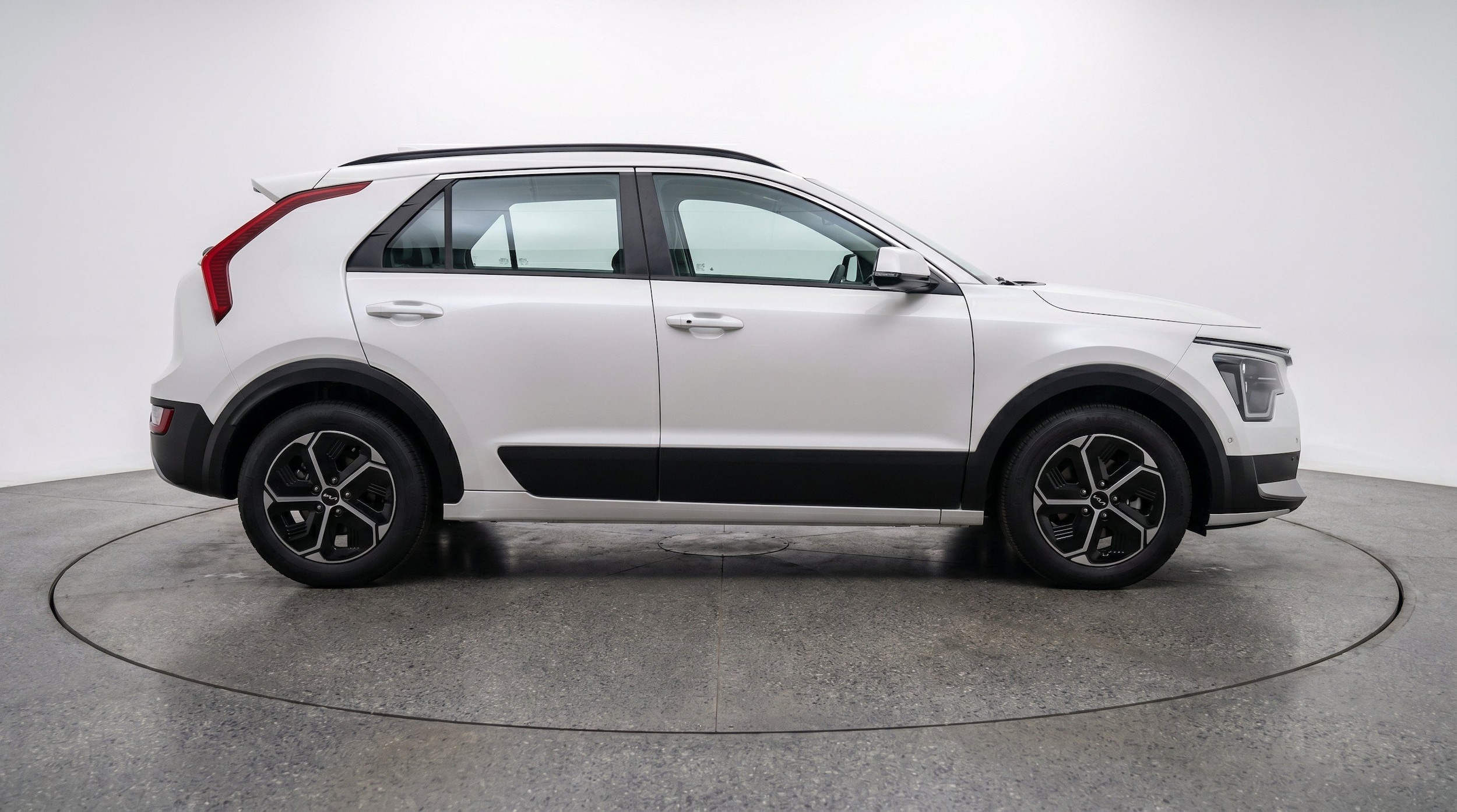 Thumbnail: 2026 Kia Niro - 11