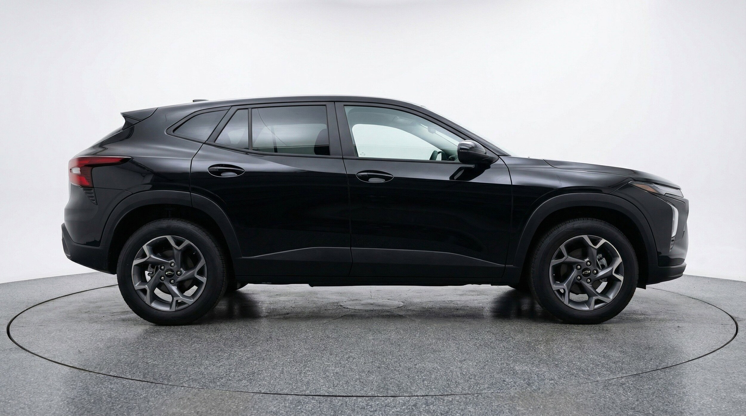 Thumbnail: 2025 Chevrolet Trax - 11