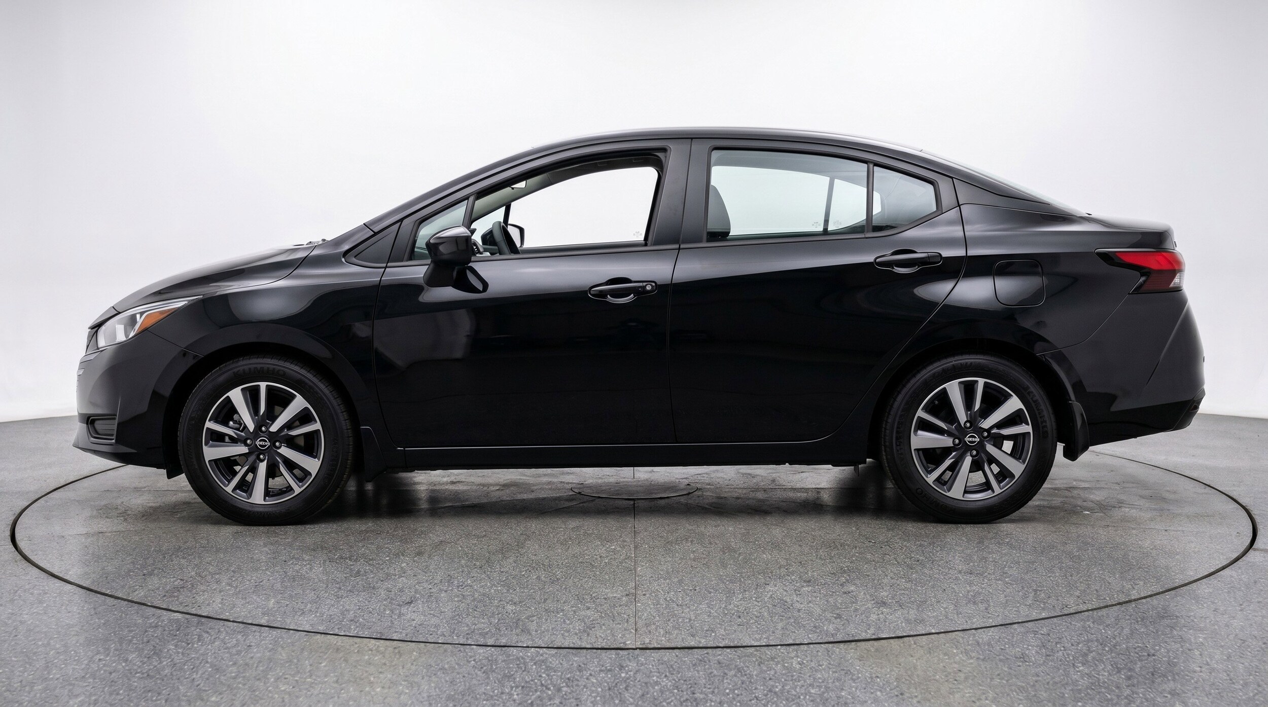 Thumbnail: 2025 Nissan Versa - 5