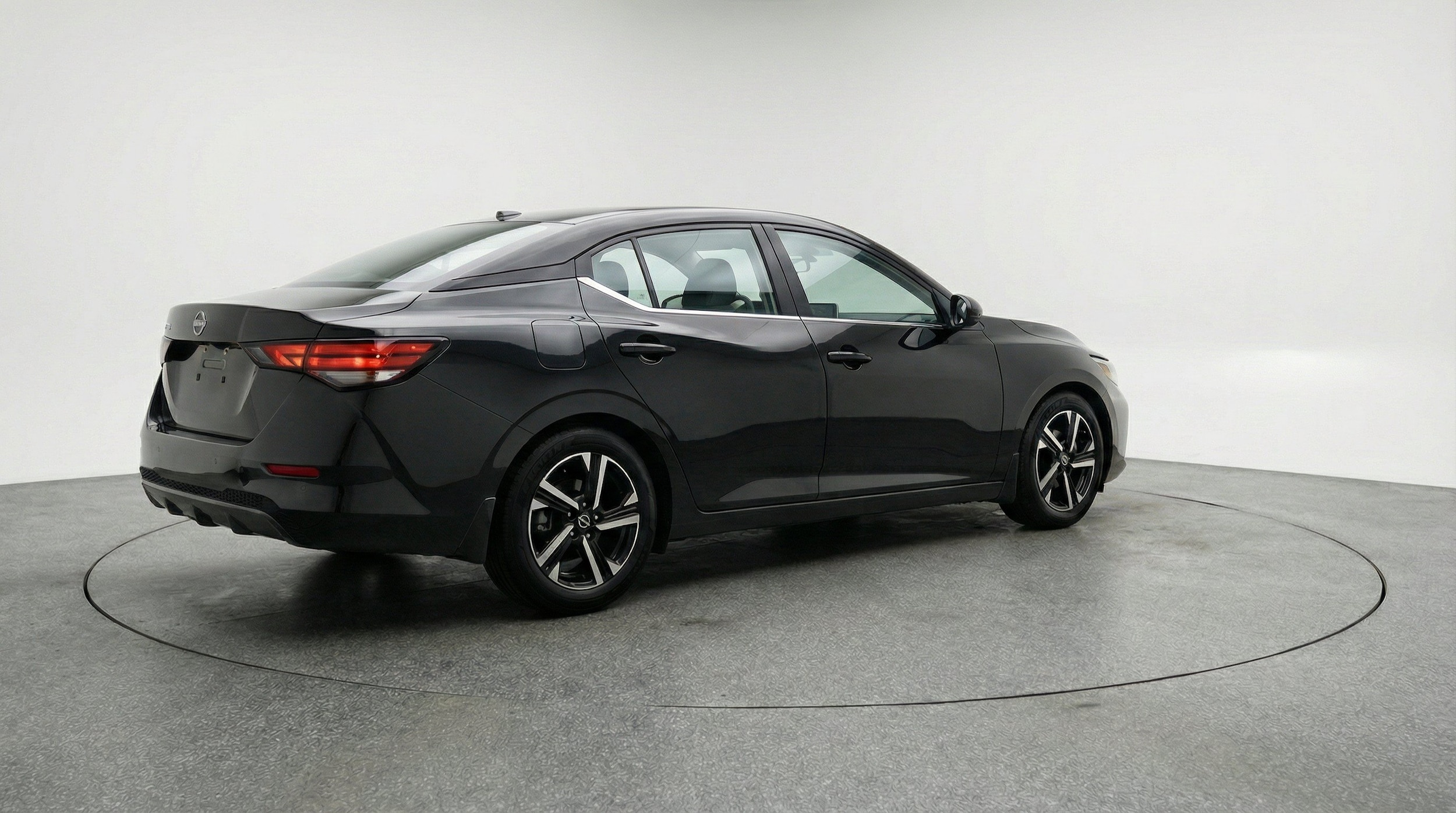 Thumbnail: 2025 Nissan Sentra - 9