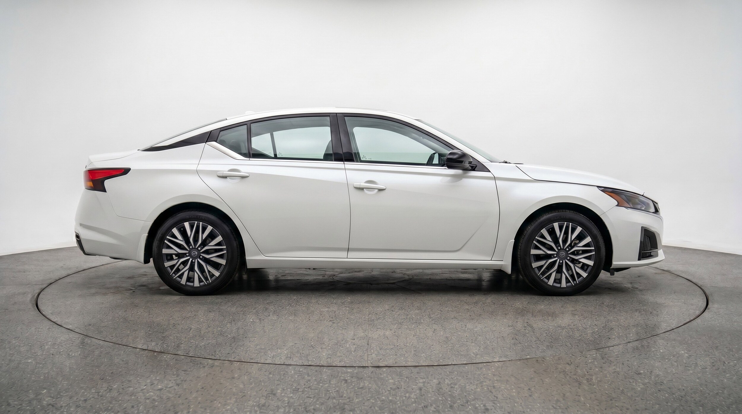 Thumbnail: 2025 Nissan Altima - 11