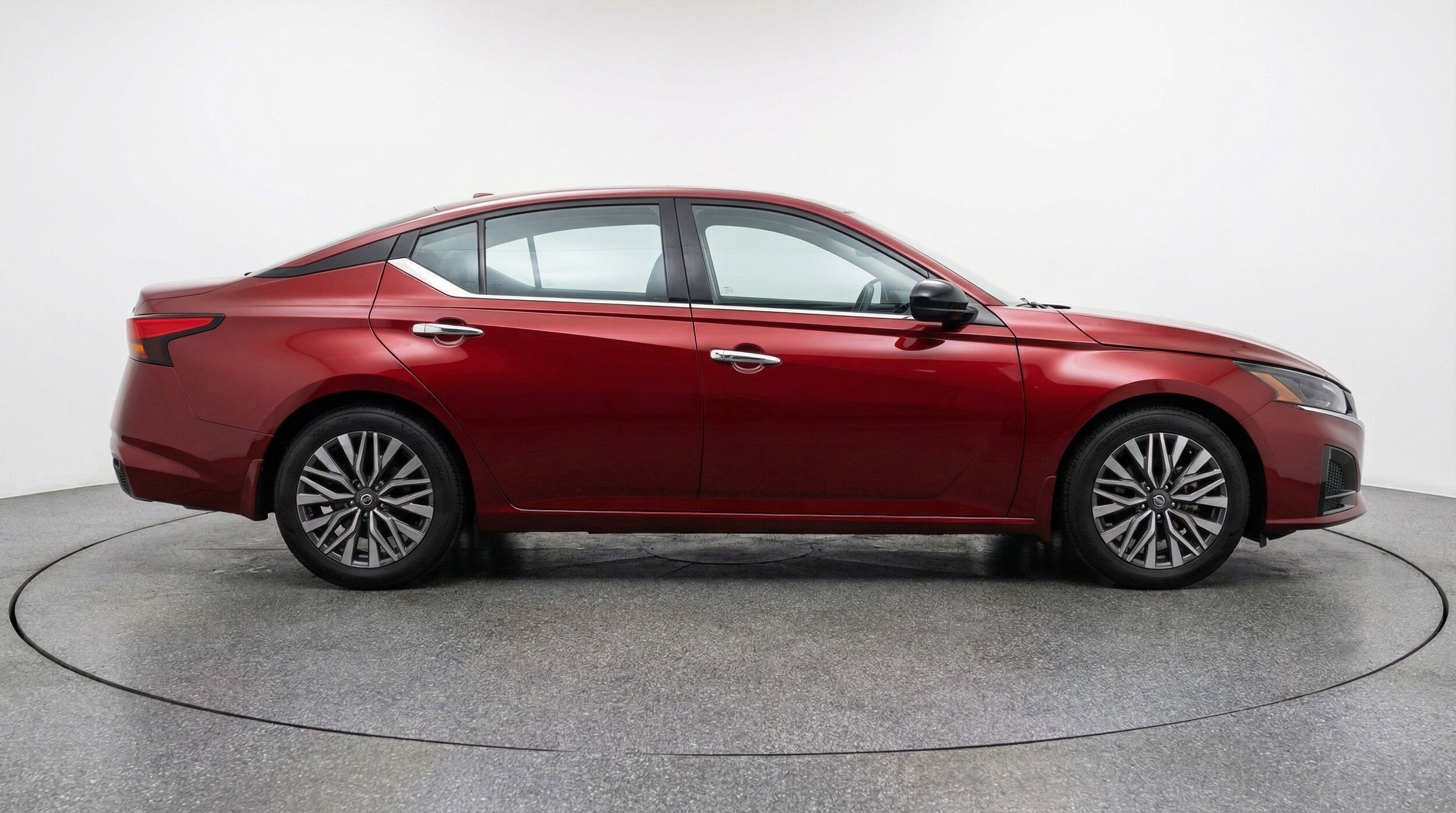 Thumbnail: 2025 Nissan Altima - 11