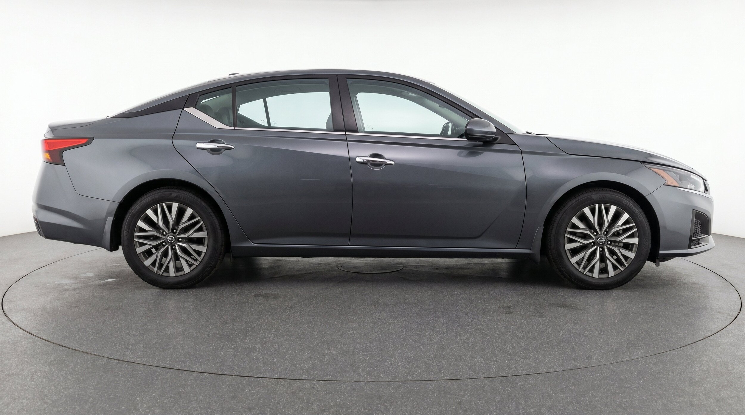 Thumbnail: 2025 Nissan Altima - 11
