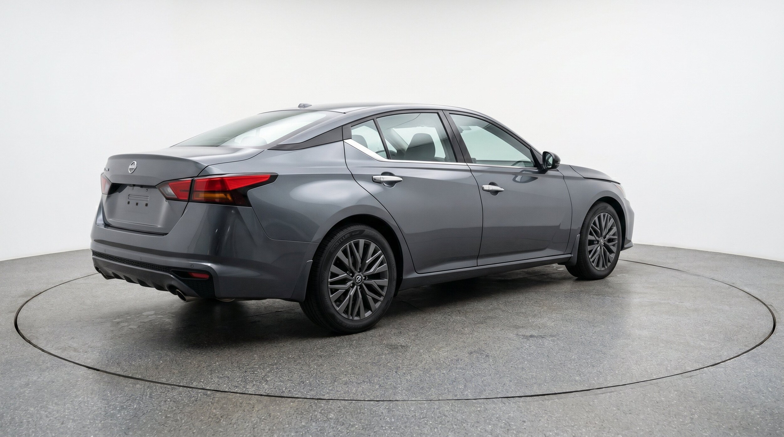 Thumbnail: 2025 Nissan Altima - 9