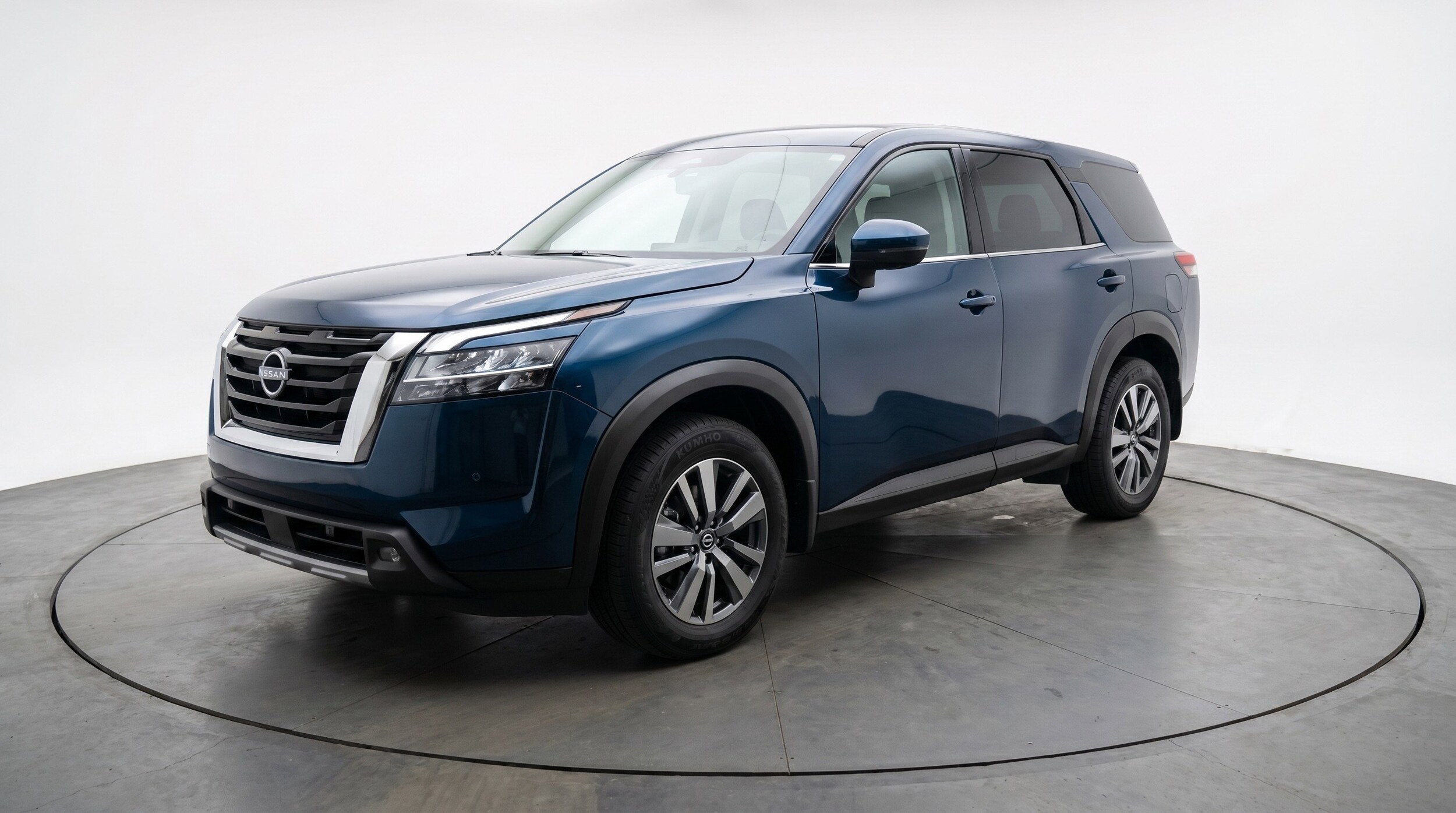 Thumbnail: 2025 Nissan Pathfinder - 3