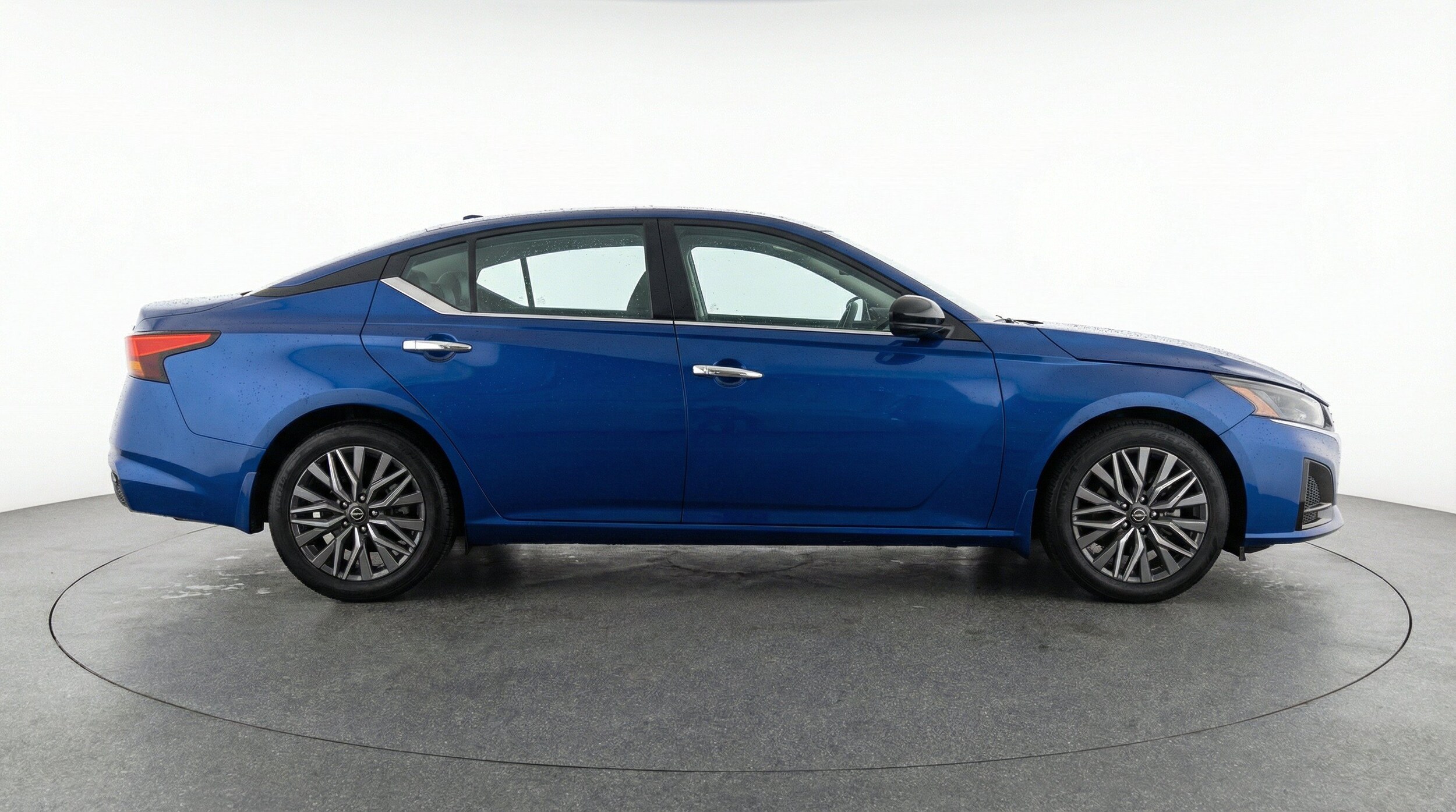 Thumbnail: 2025 Nissan Altima - 11