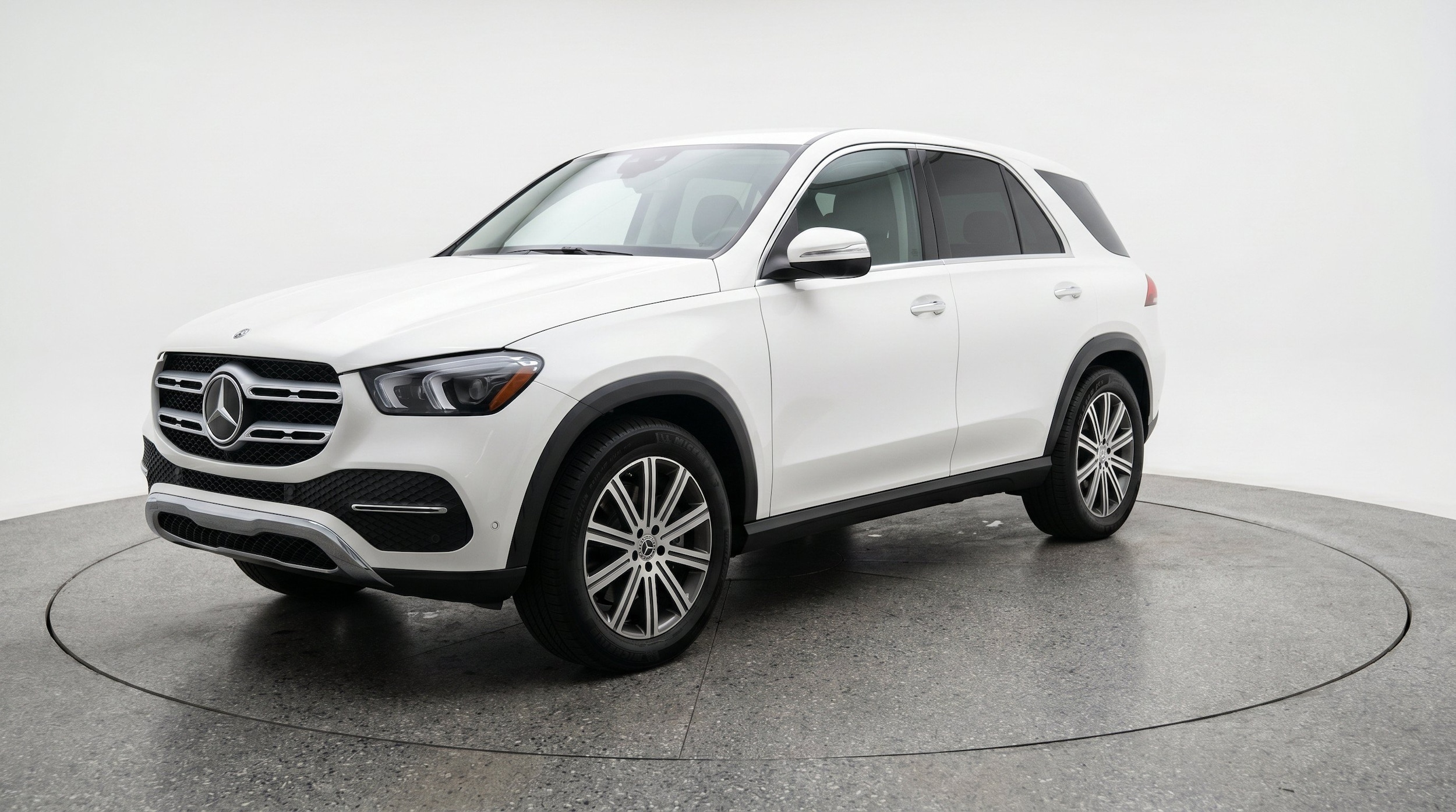 Thumbnail: 2026 Mercedes-Benz GLE - 3