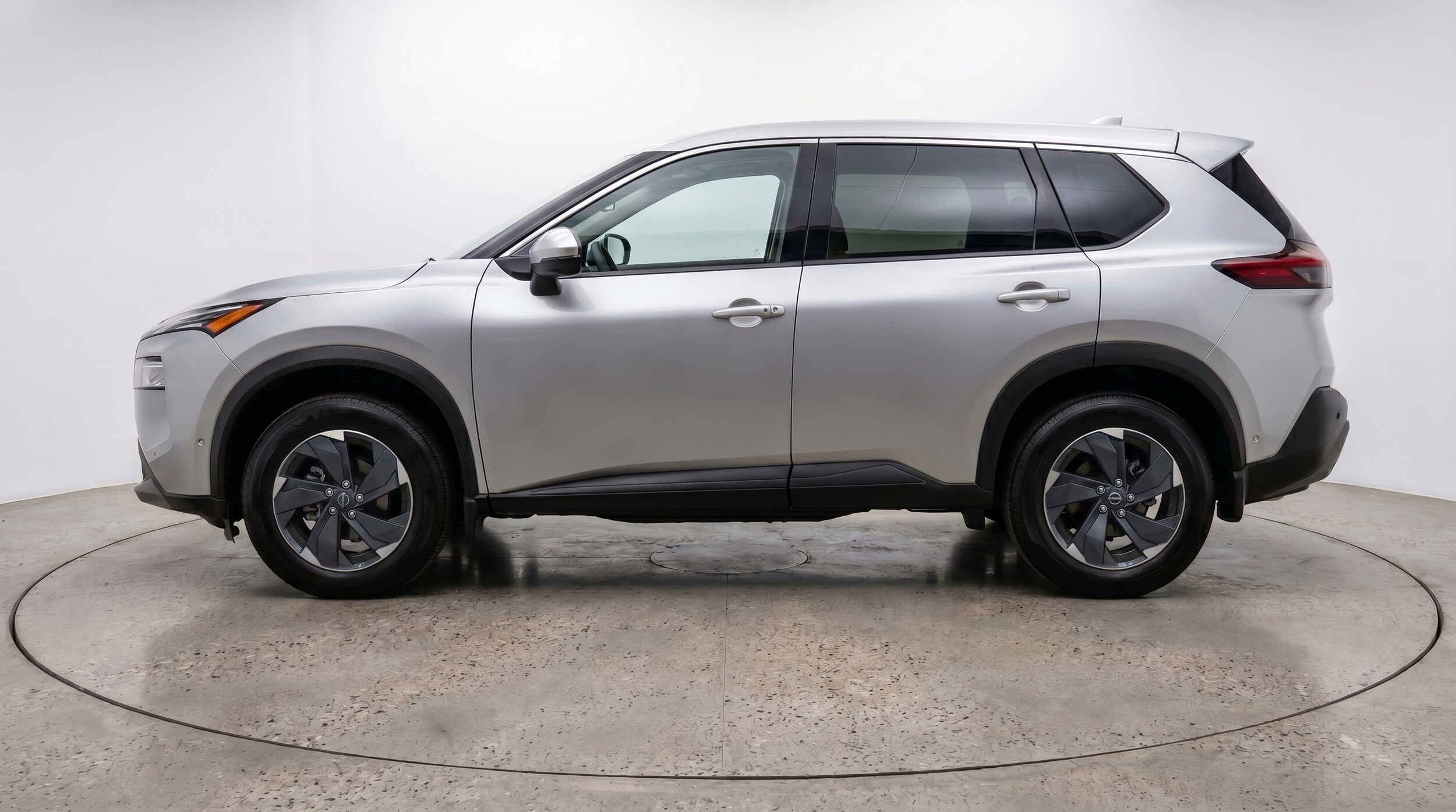 Thumbnail: 2025 Nissan Rogue - 5